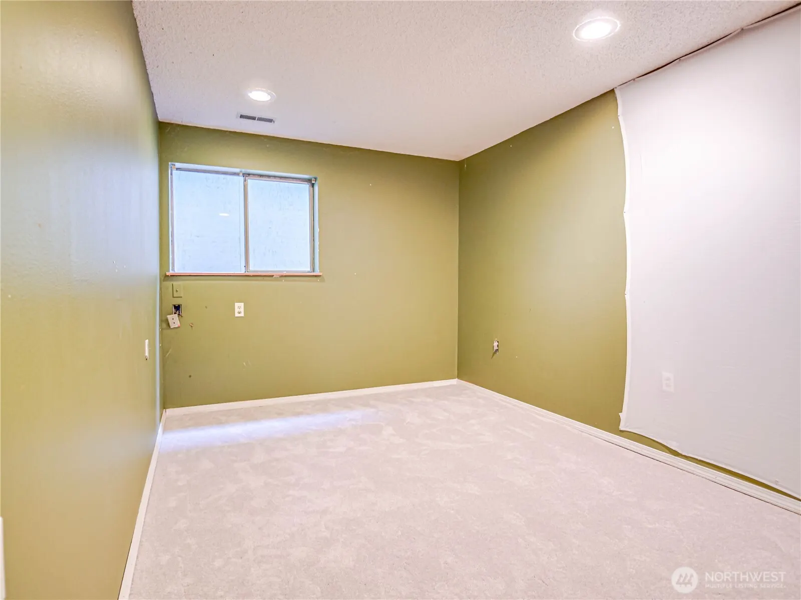 21225 NE 12th Street , Sammamish, WA 98074