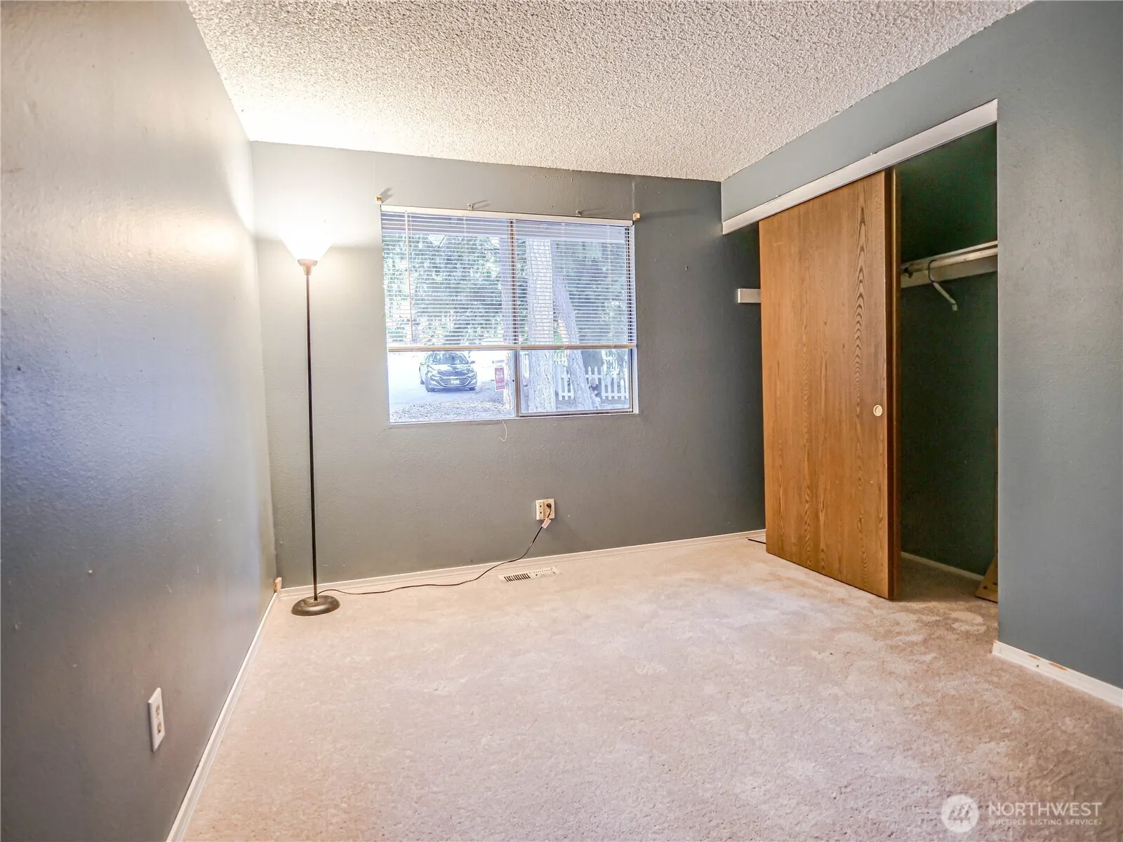 21225 NE 12th Street , Sammamish, WA 98074