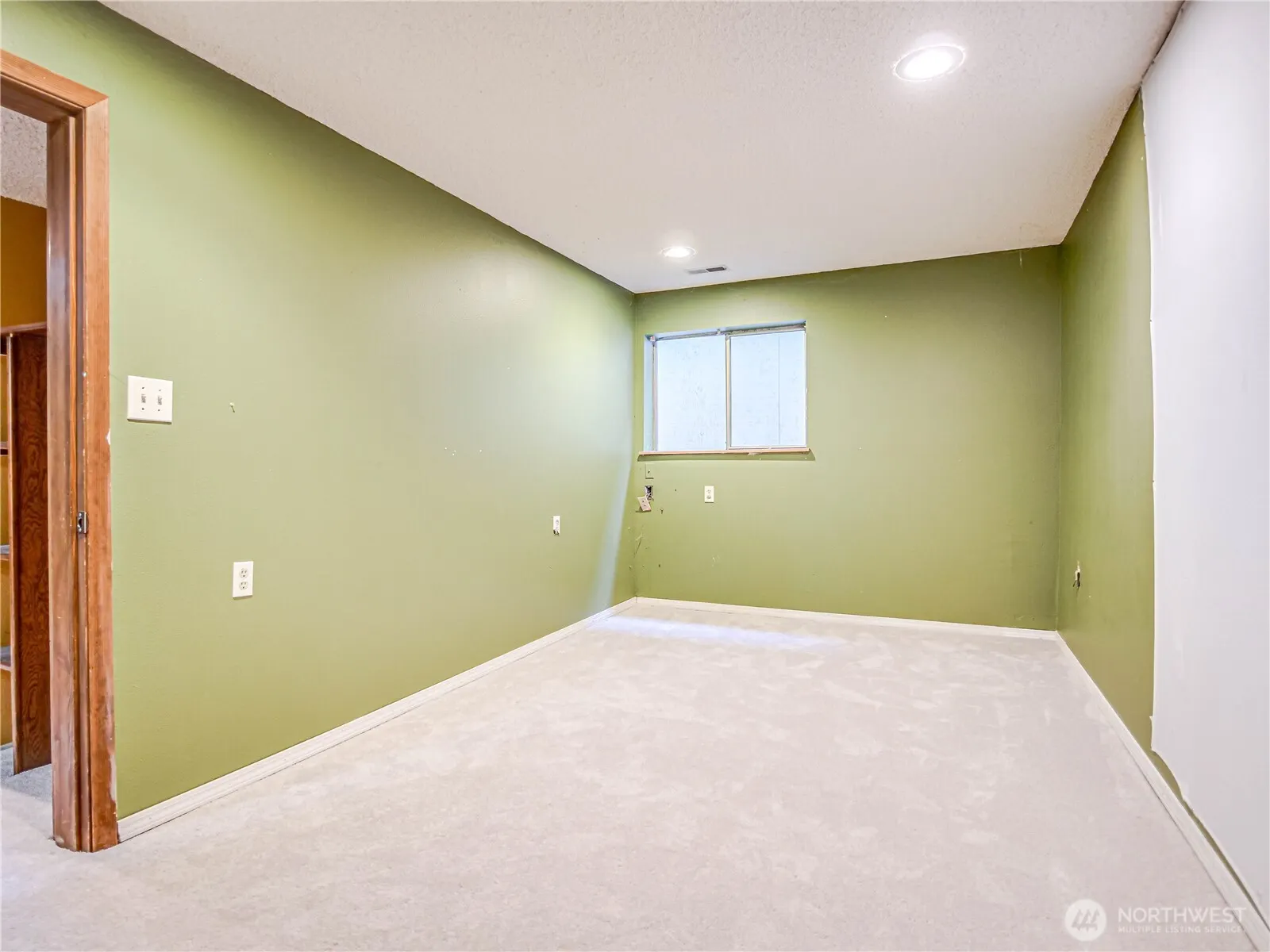21225 NE 12th Street , Sammamish, WA 98074