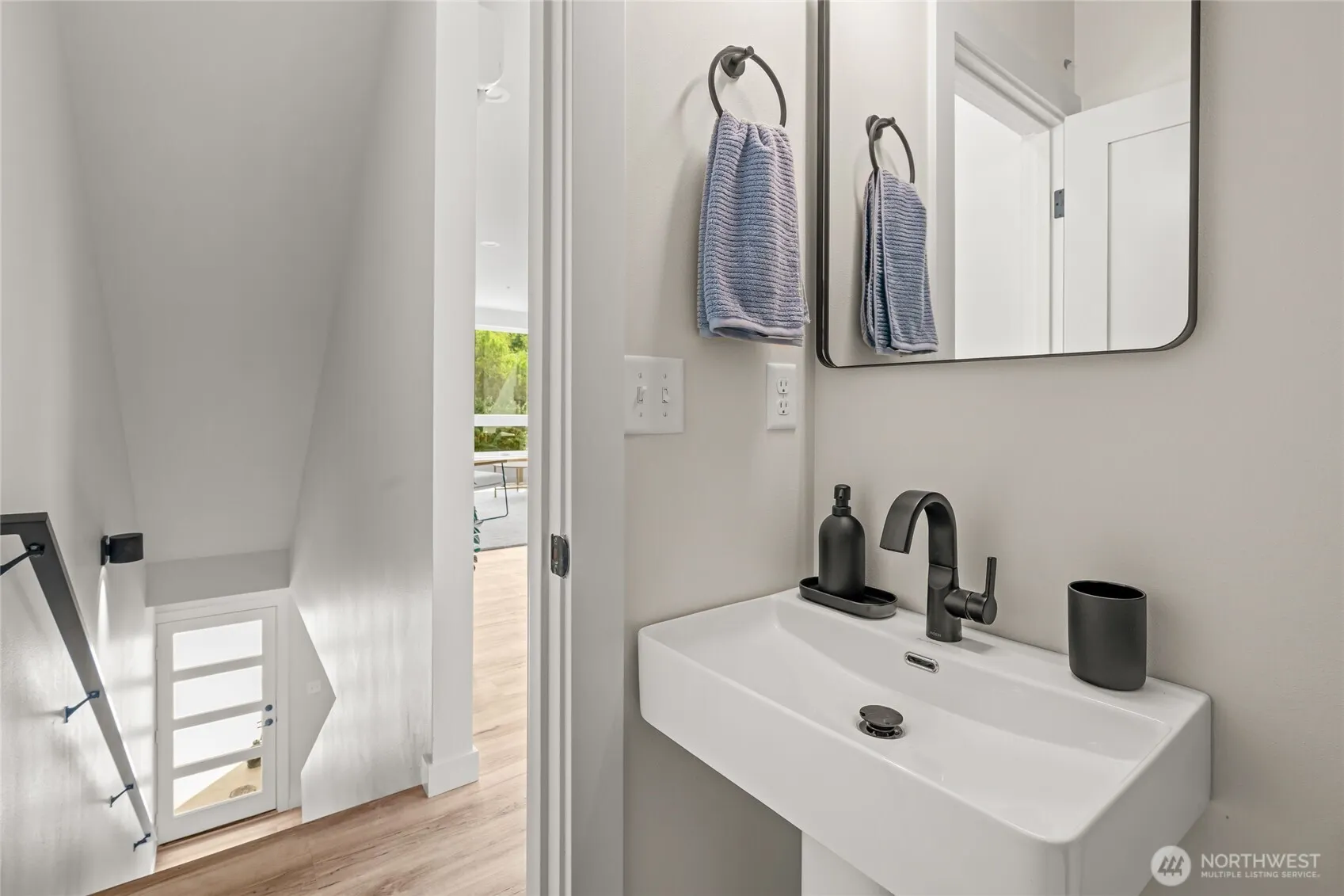 12225 Roseberg Avenue S #9, Seattle, WA 98168