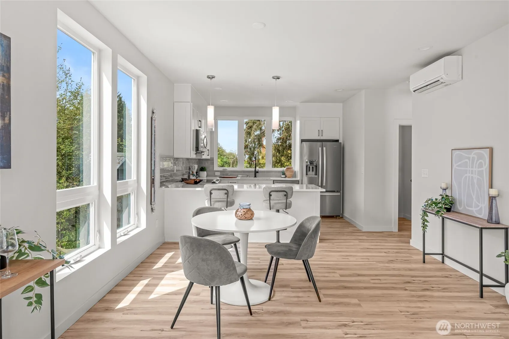 12225 Roseberg Avenue S #9, Seattle, WA 98168