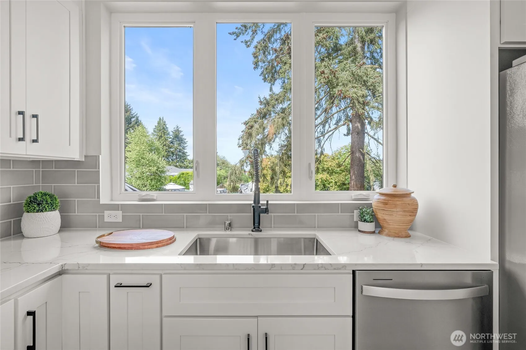 12225 Roseberg Avenue S #9, Seattle, WA 98168