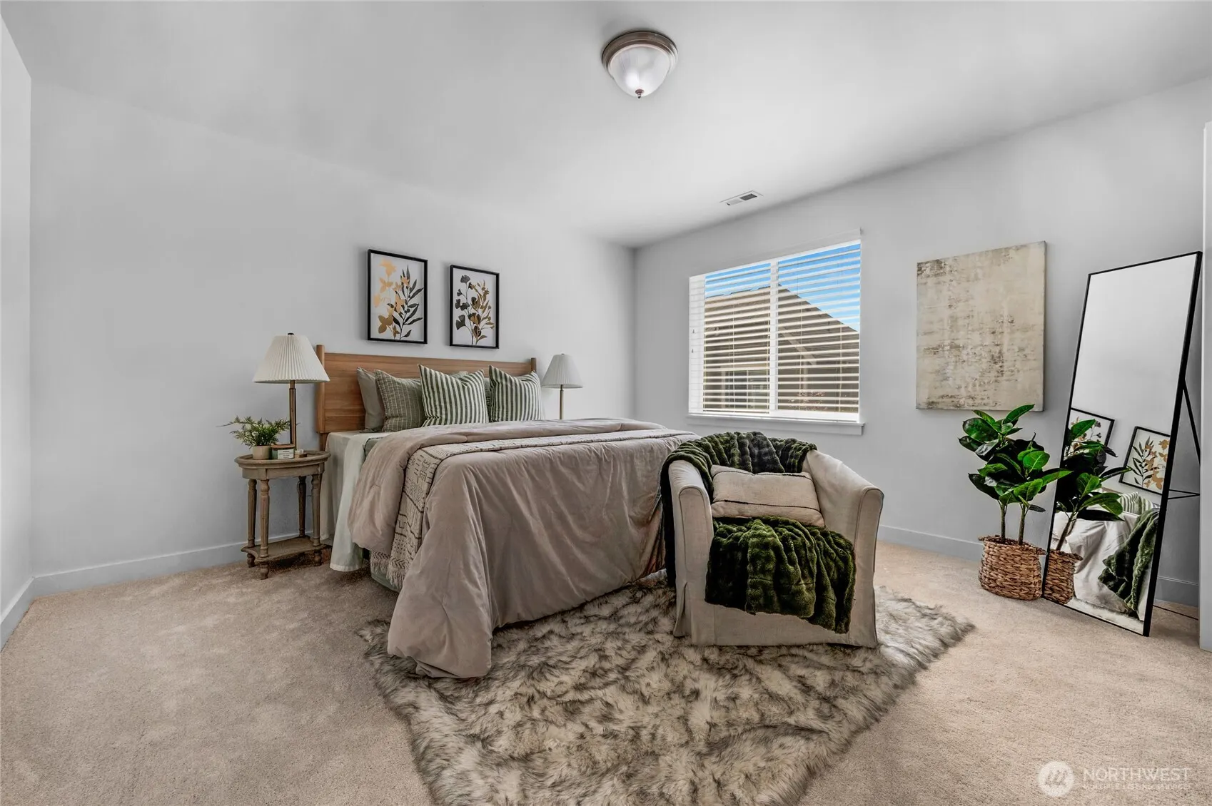 17615 NE 128th Street #A, Redmond, WA 98052