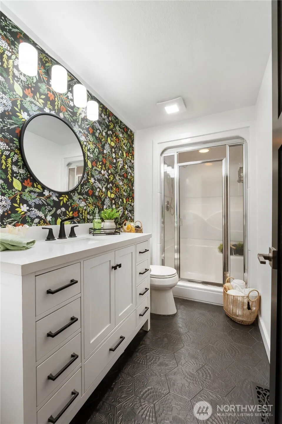 26925 Avon Court , Kent, WA 98032