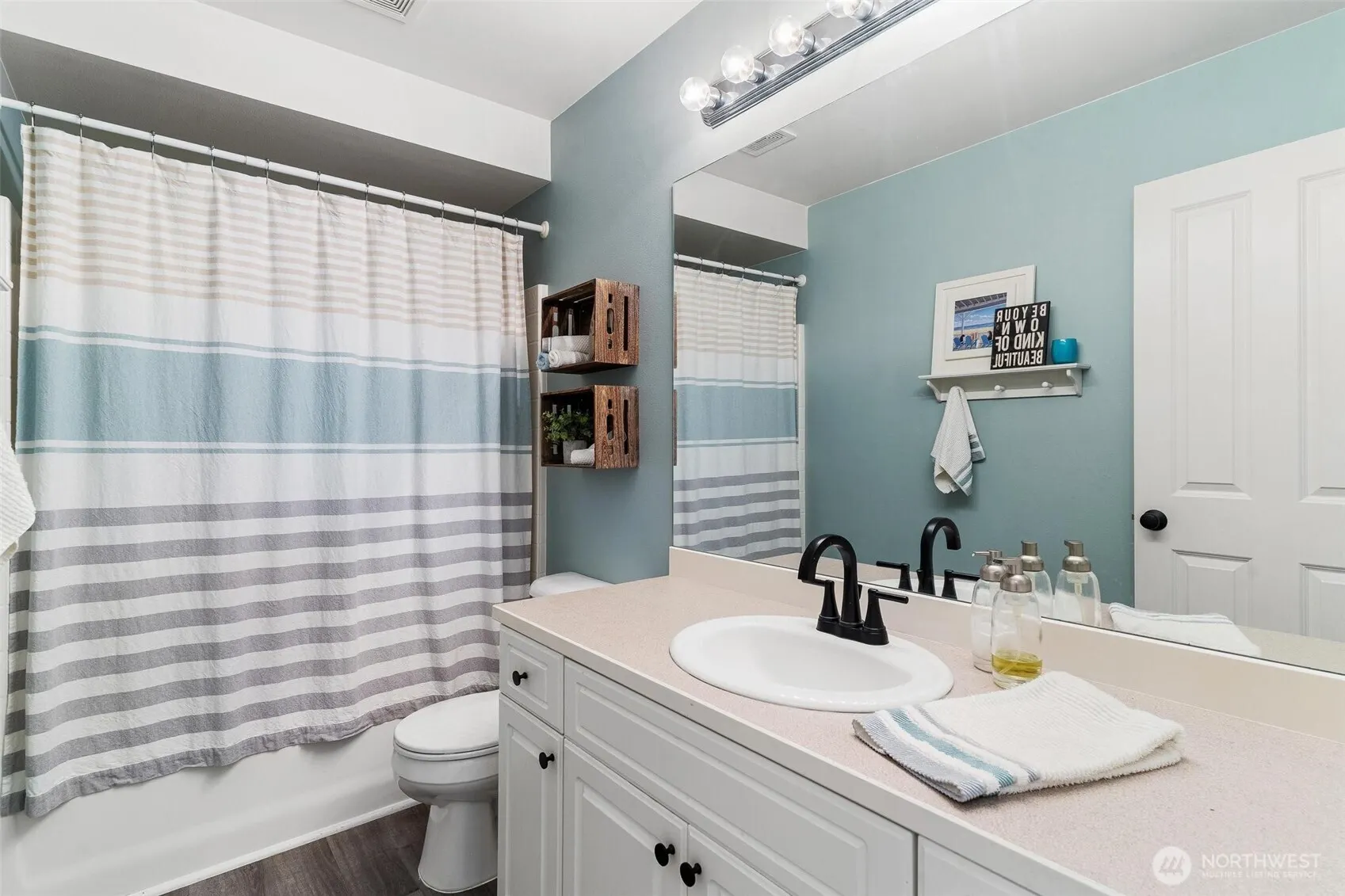 523 240th Ave SE, Sammamish, WA 98074