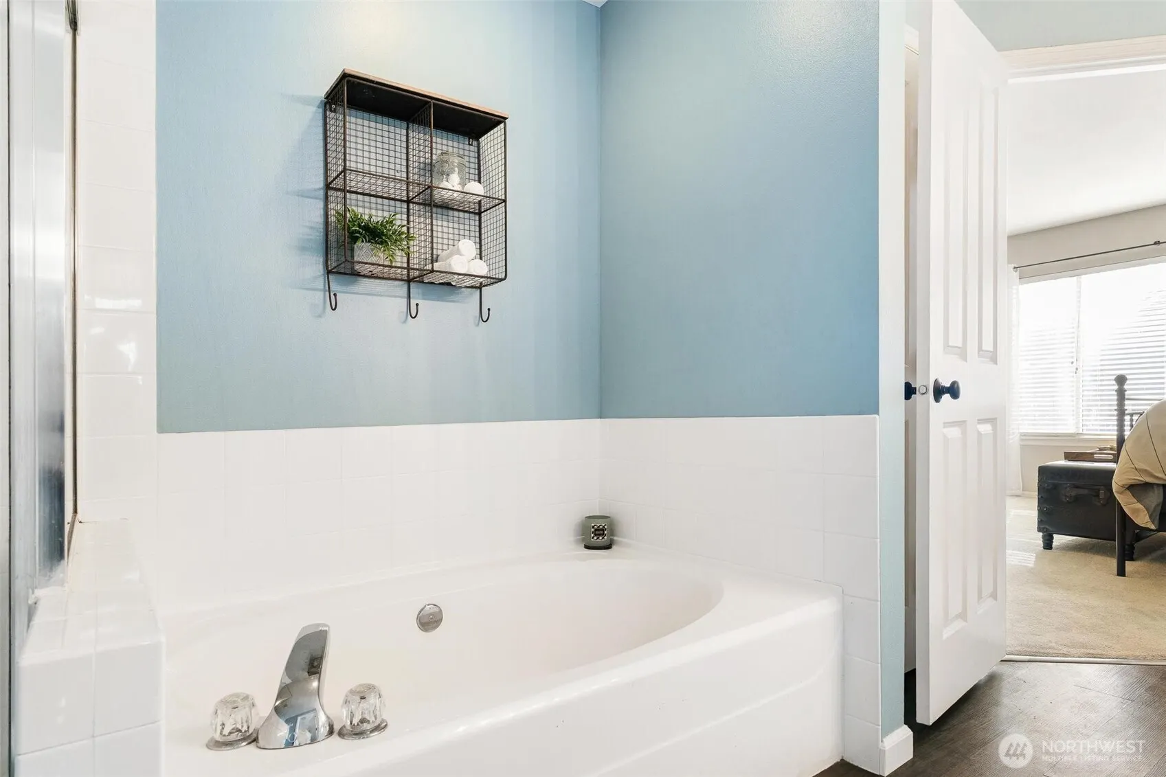 523 240th Ave SE, Sammamish, WA 98074