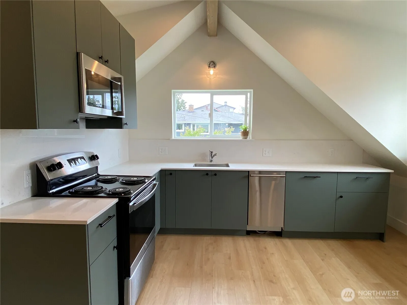 4001 34th Avenue SW #A, Seattle, WA 98126