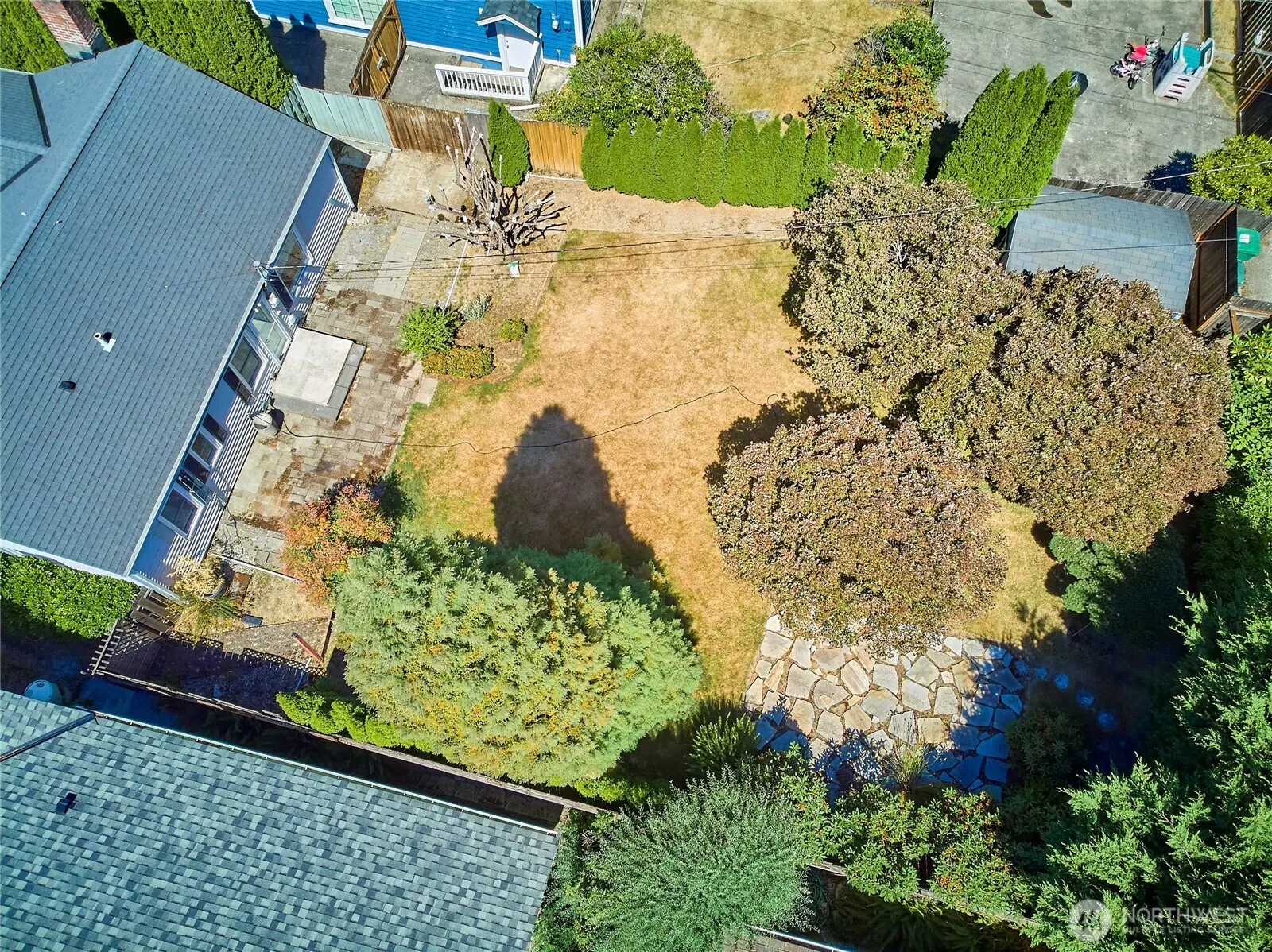 5806 56th Avenue NE, Seattle, WA 98105