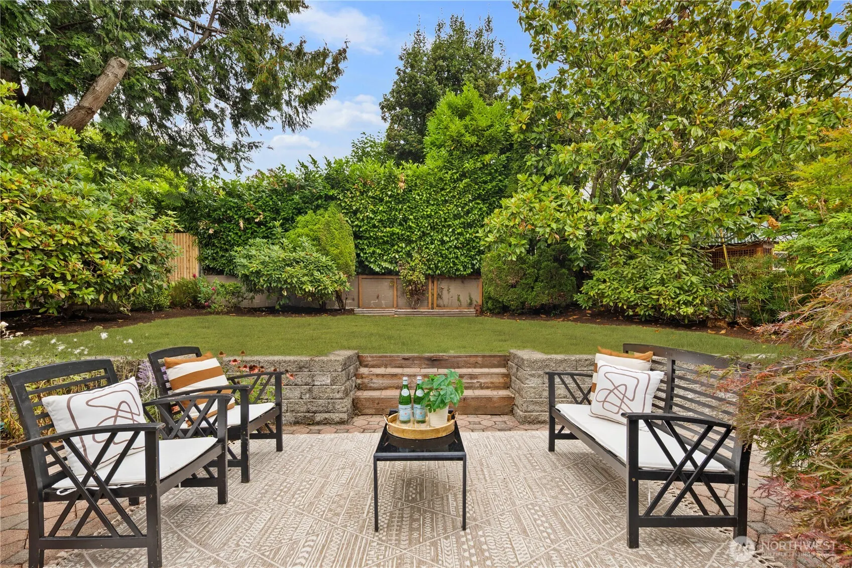 6022 Vassar Avenue NE, Seattle, WA 98115-7623