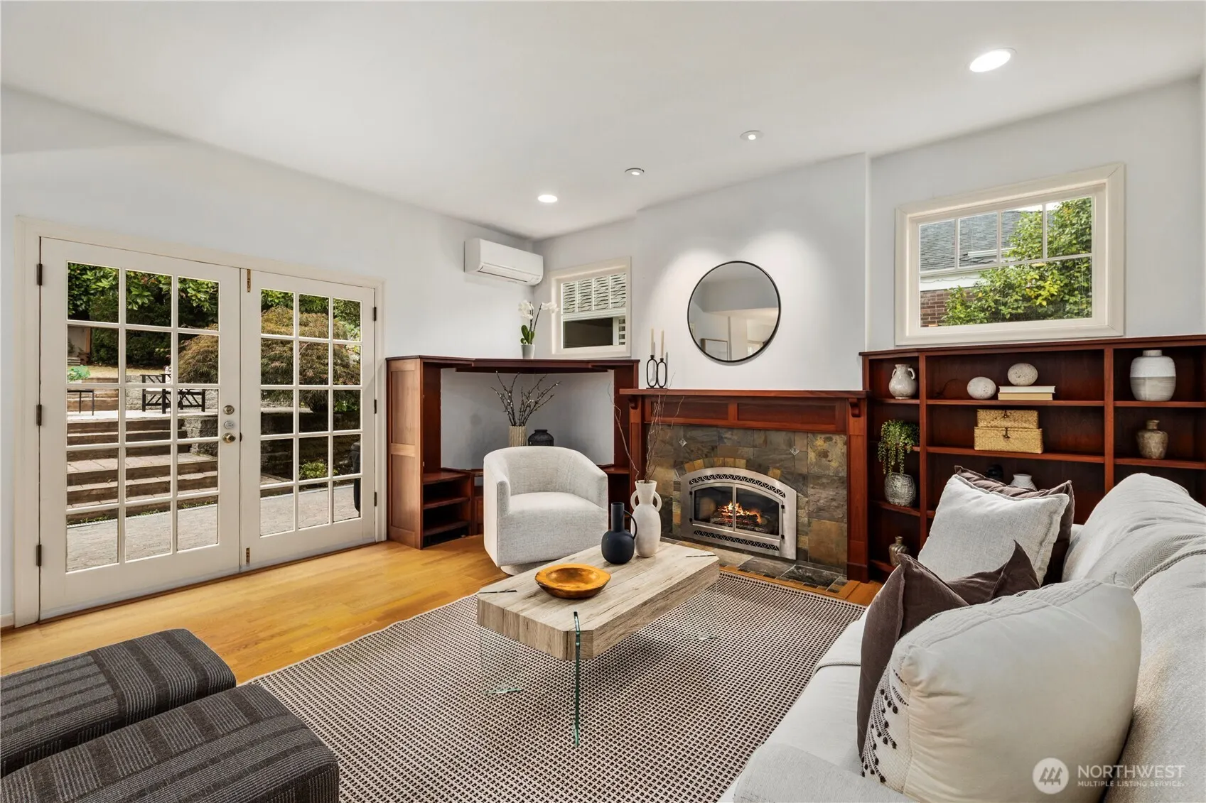 6022 Vassar Avenue NE, Seattle, WA 98115-7623