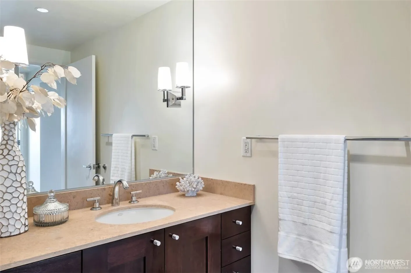 650 Bellevue Way NE #3303, Bellevue, WA 98004