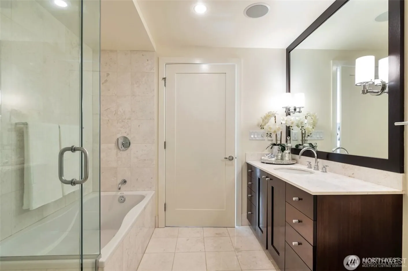 650 Bellevue Way NE #3303, Bellevue, WA 98004