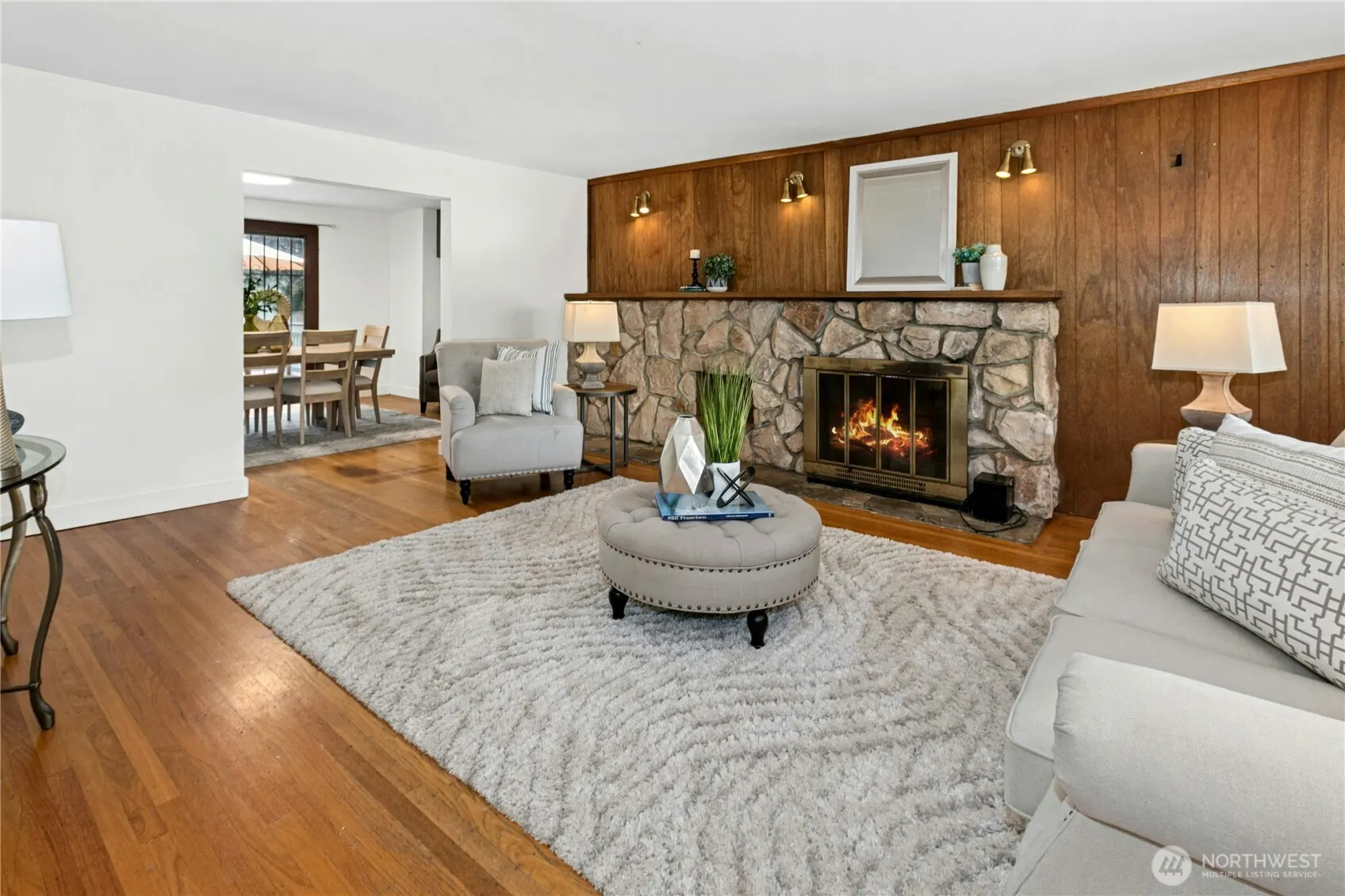 1009 NE 70th Street , Seattle, WA 98115