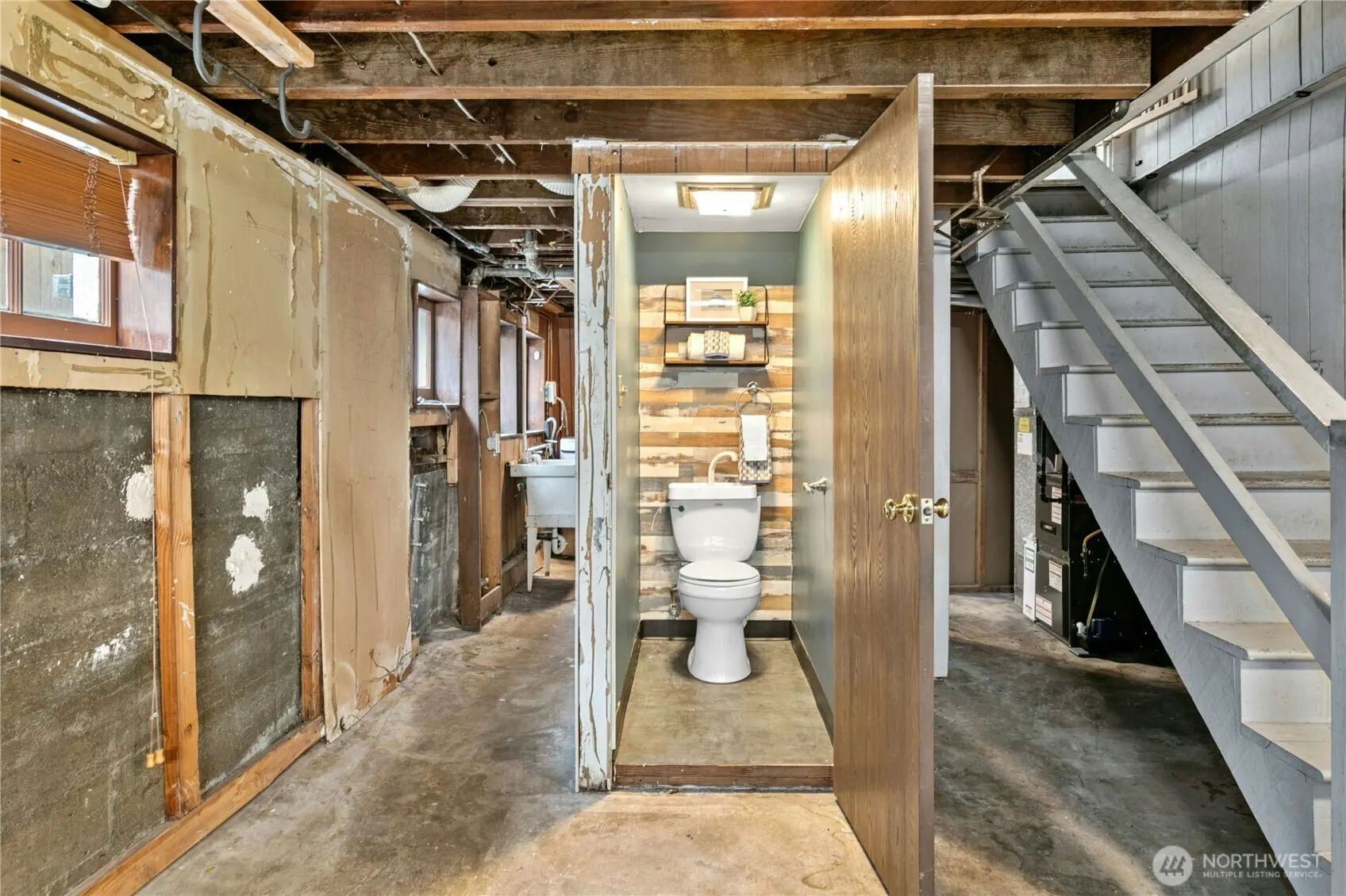 1009 NE 70th Street , Seattle, WA 98115