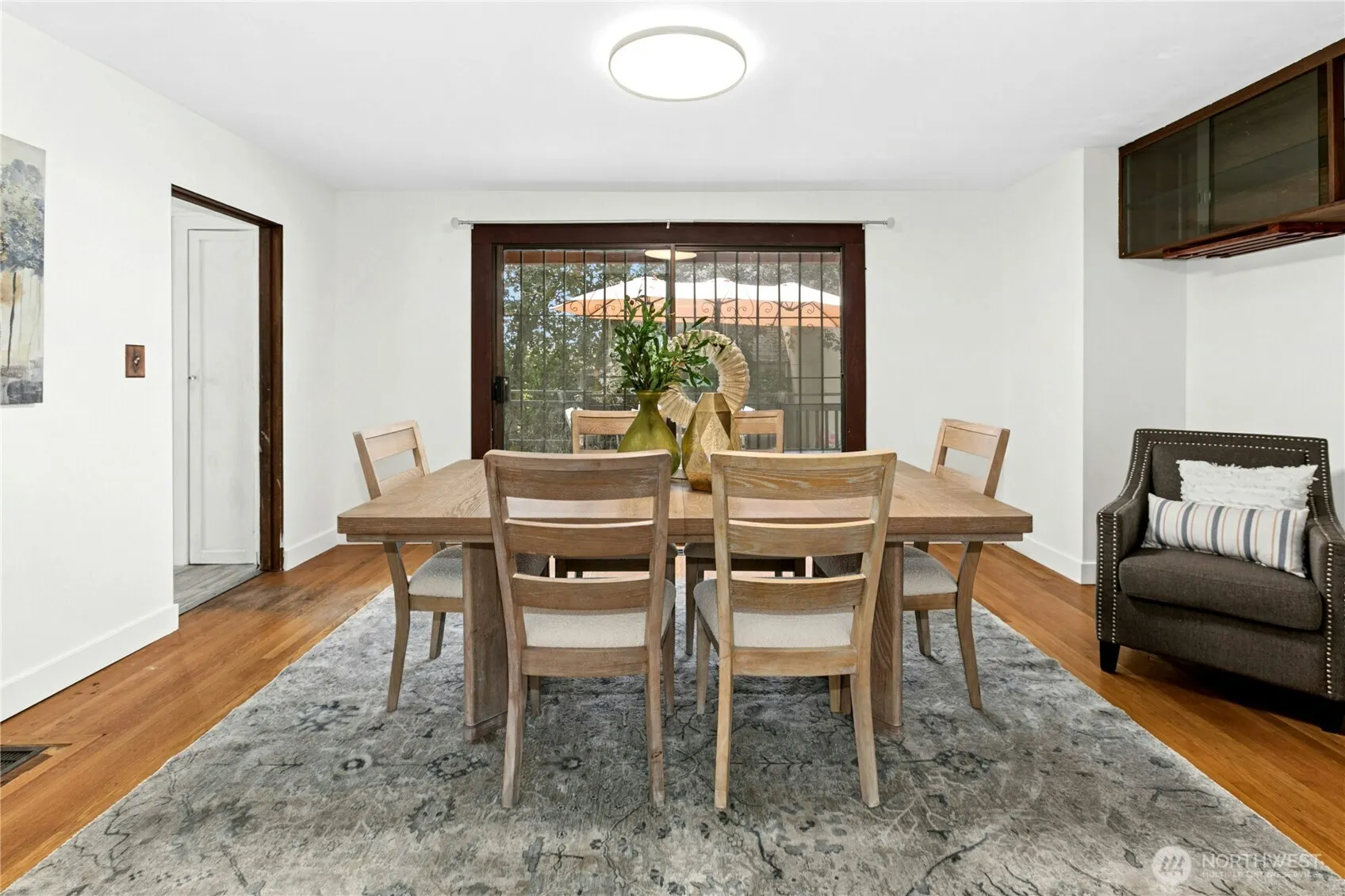 1009 NE 70th Street , Seattle, WA 98115