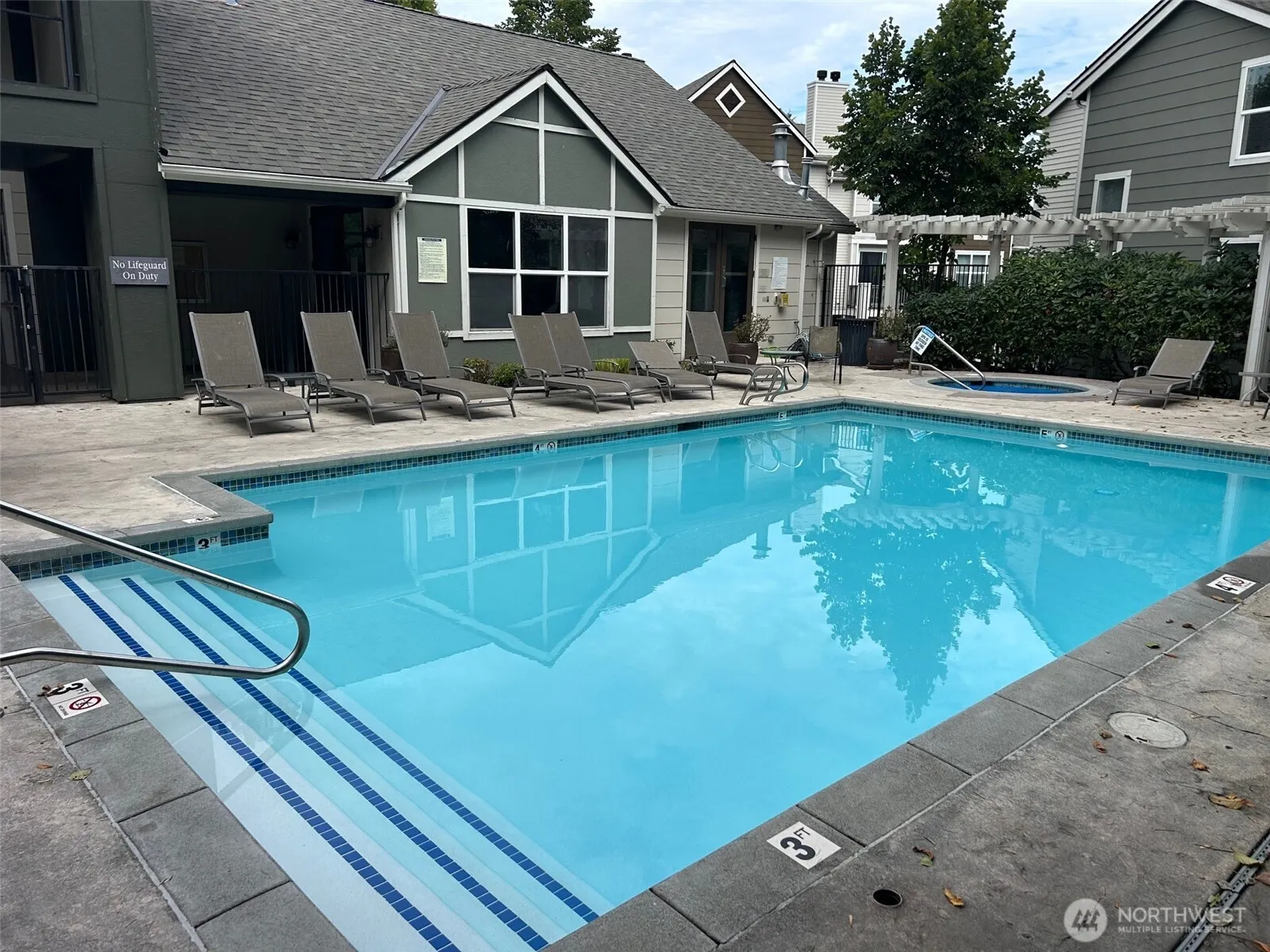 3116 164th Street SW #1410, Lynnwood, WA 98087