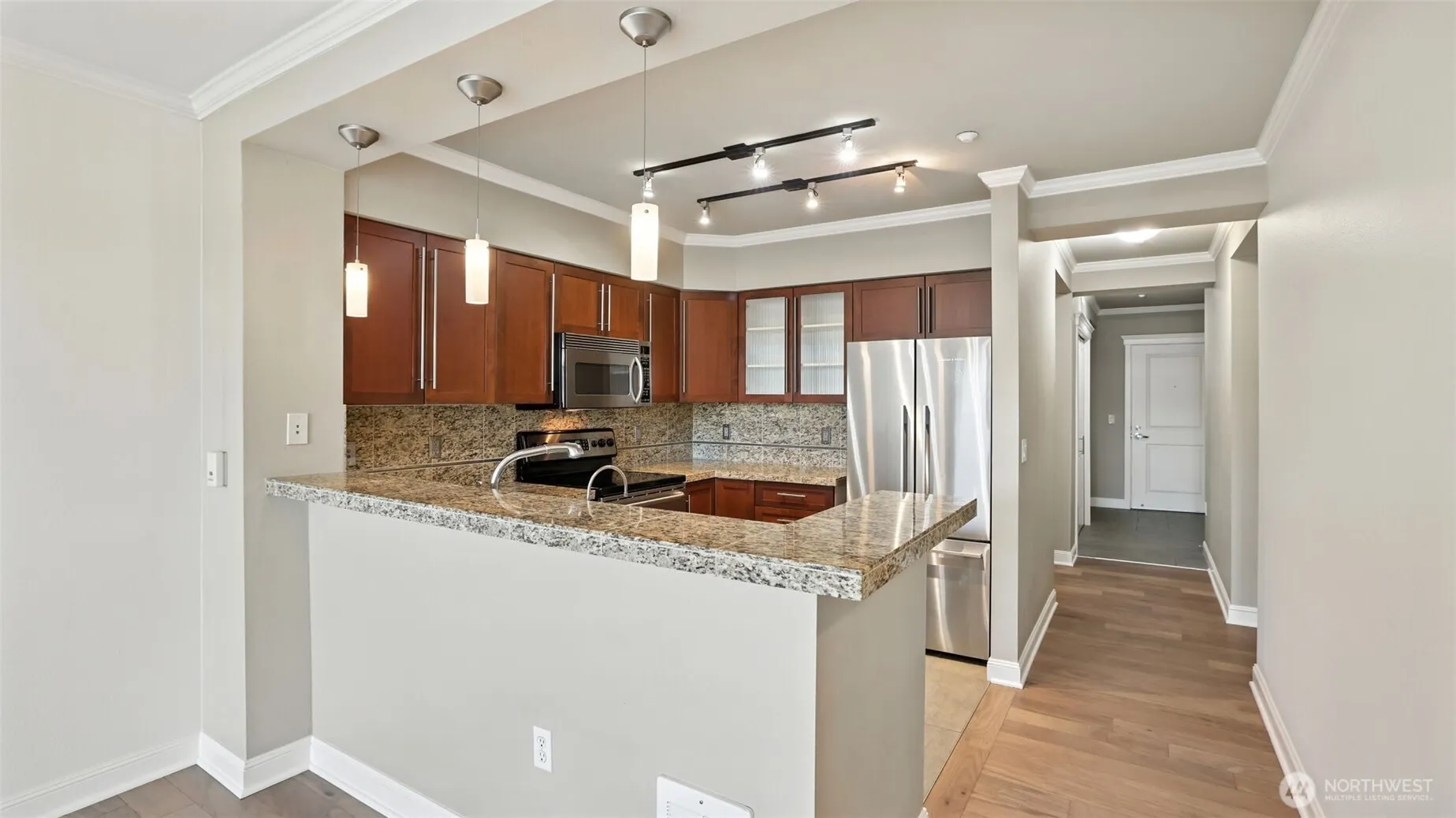211 Kirkland Avenue #406, Kirkland, WA 98033