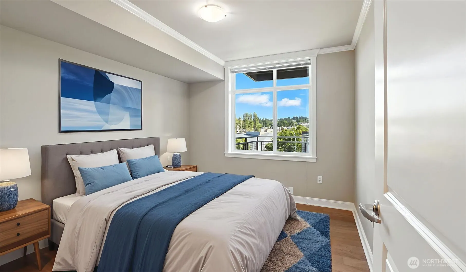 211 Kirkland Avenue #406, Kirkland, WA 98033