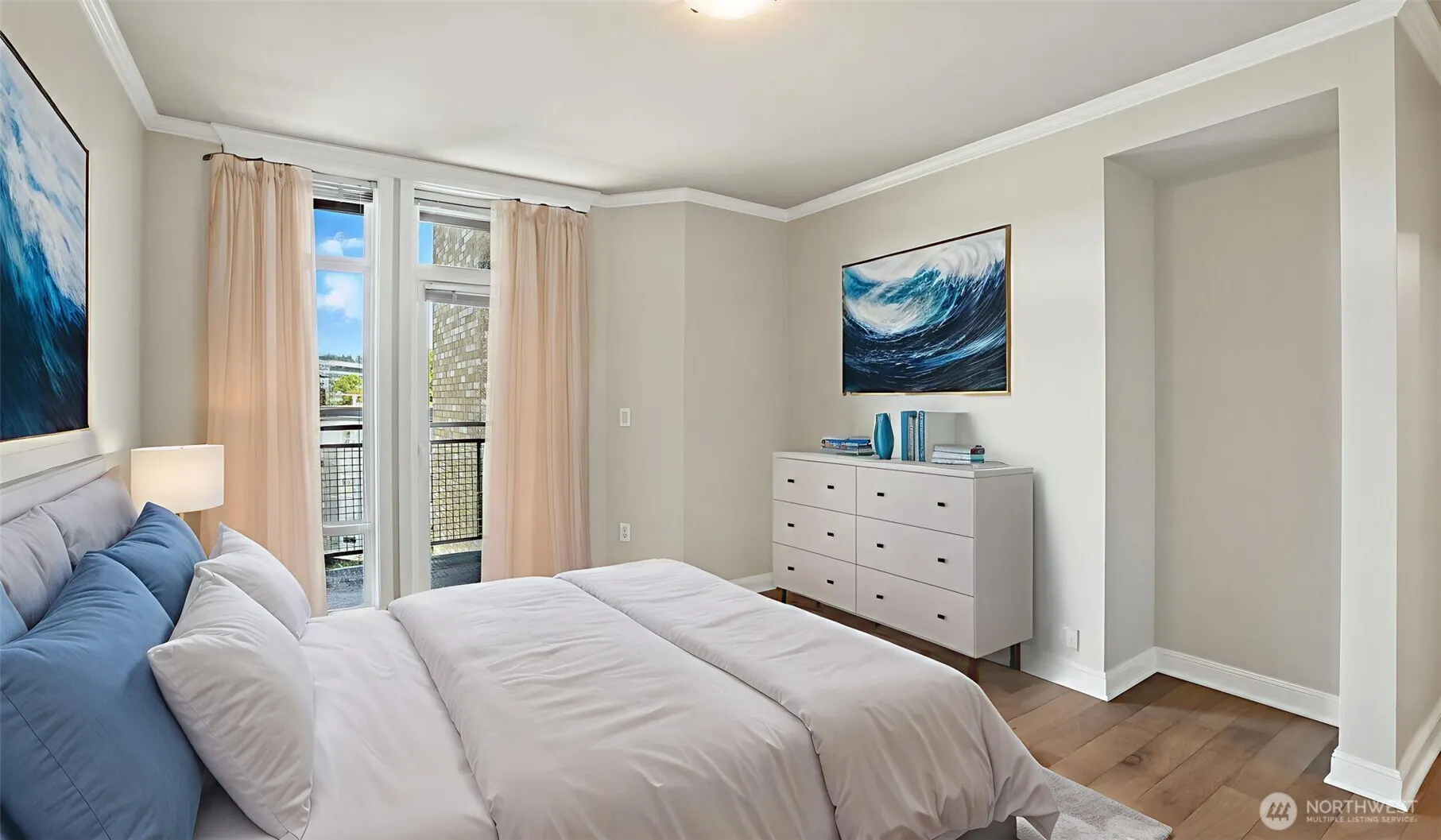 211 Kirkland Avenue #406, Kirkland, WA 98033