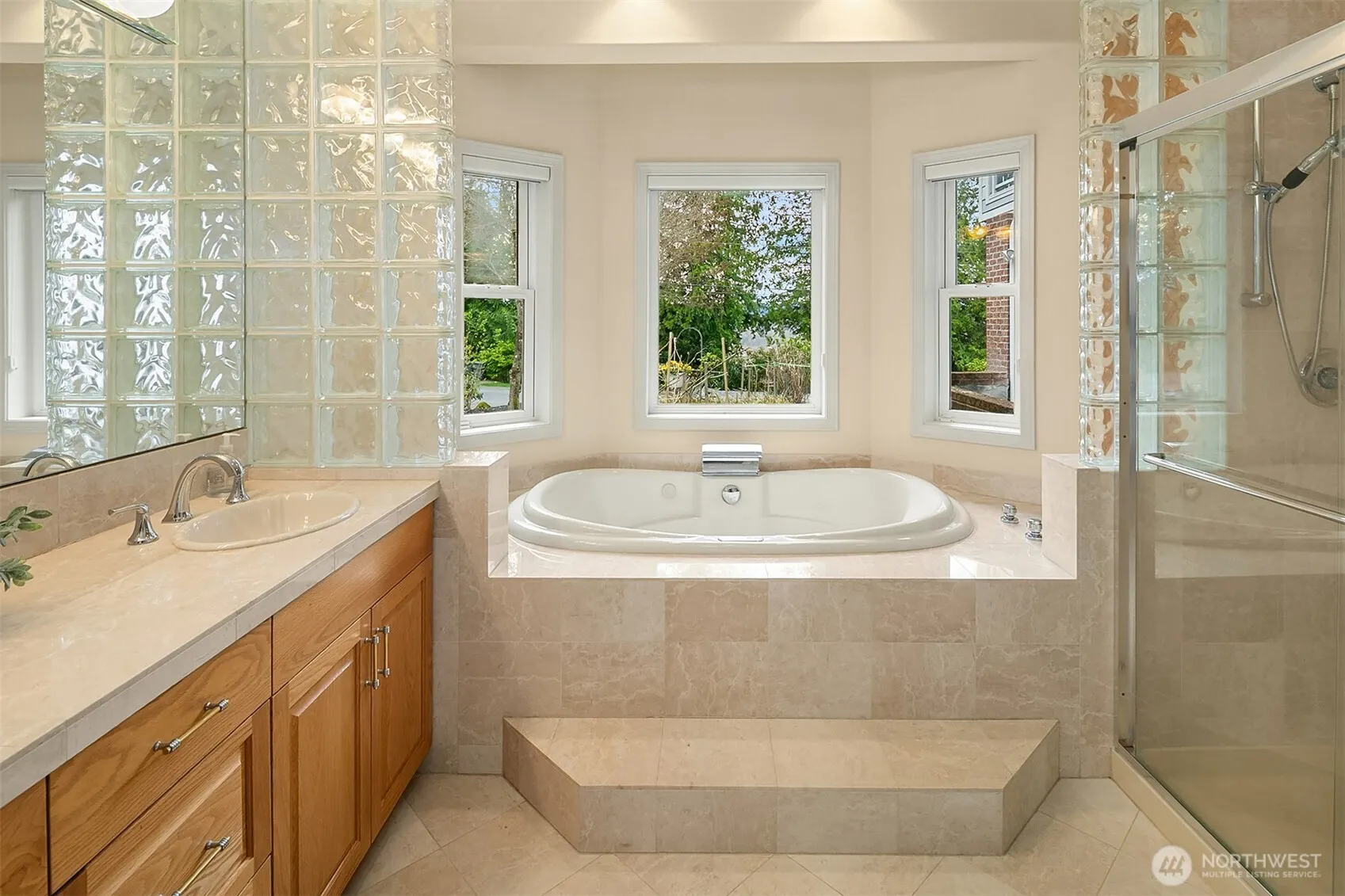 5110 190th Place NE, Sammamish, WA 98074