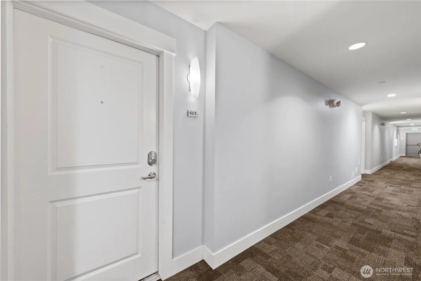 699 John St #517, Seattle, WA 98109