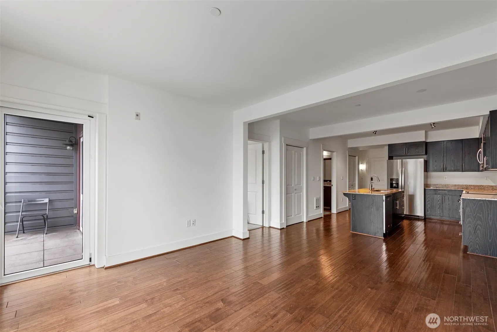 699 John St #517, Seattle, WA 98109