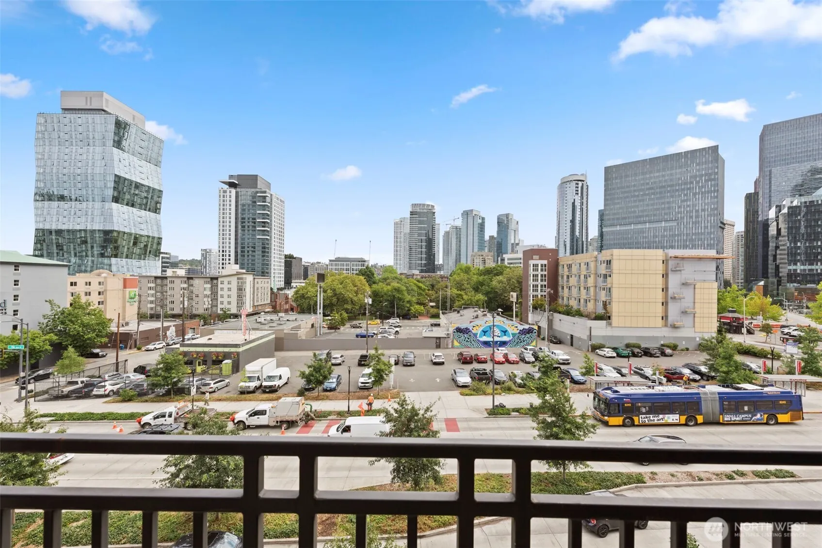 699 John St #517, Seattle, WA 98109
