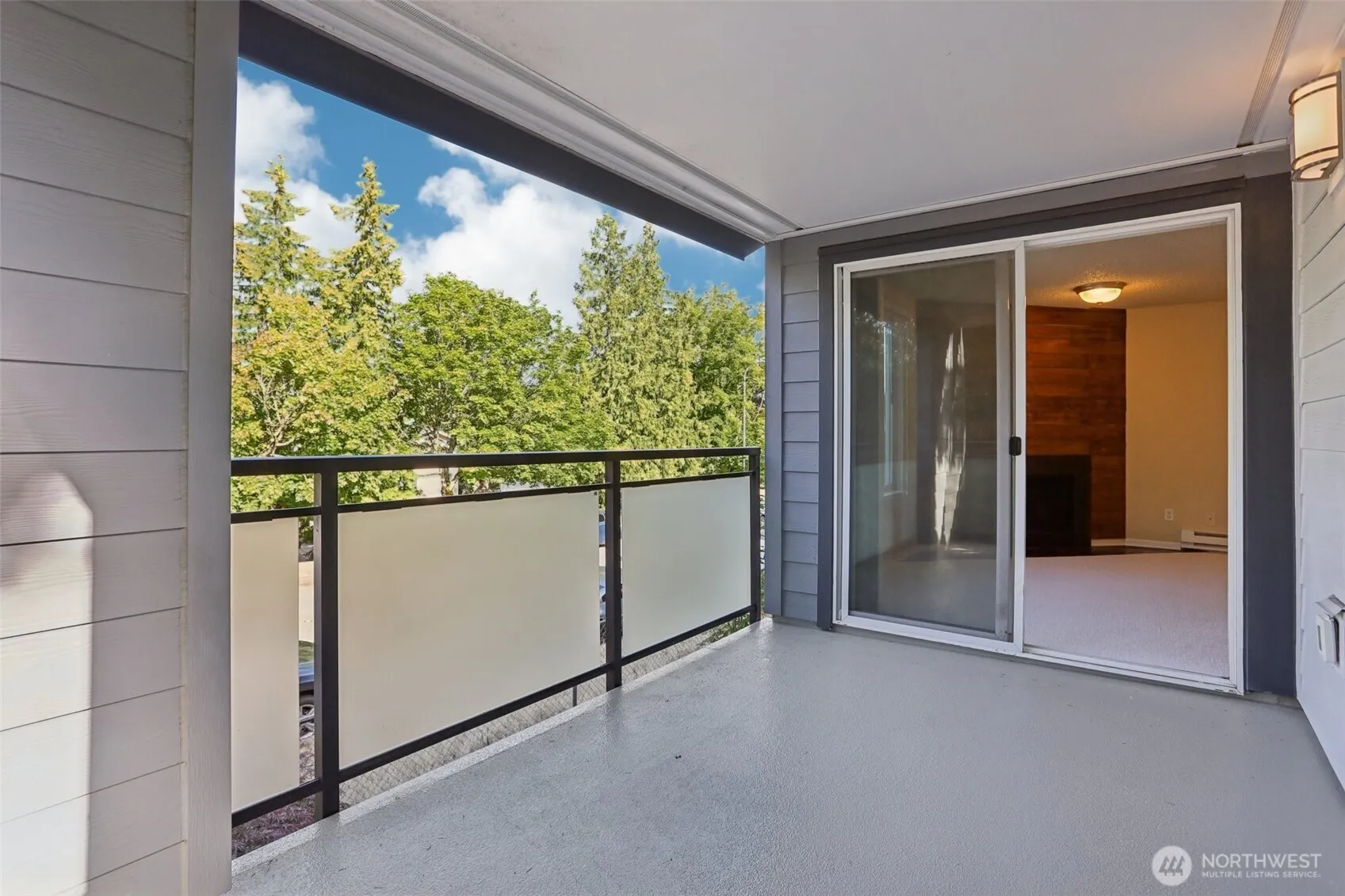 2503 NE 4th Street #424, Renton, WA 98056-4062