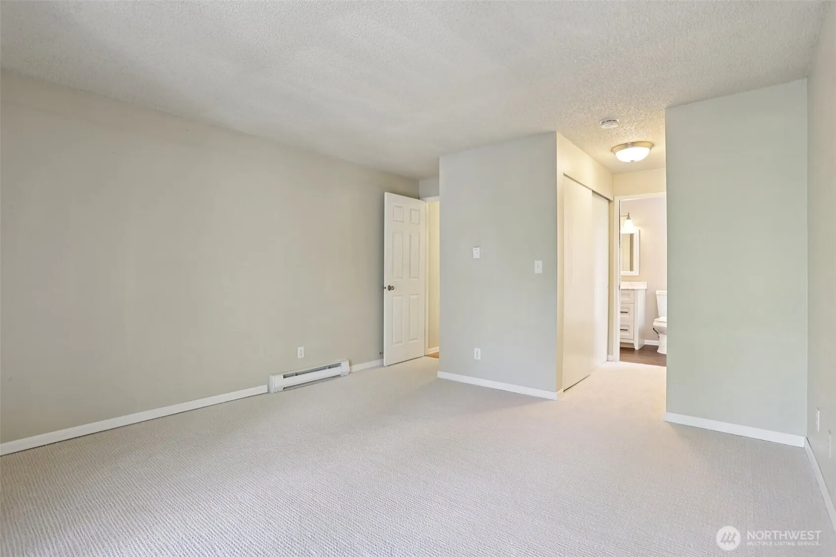 2503 NE 4th Street #424, Renton, WA 98056-4062