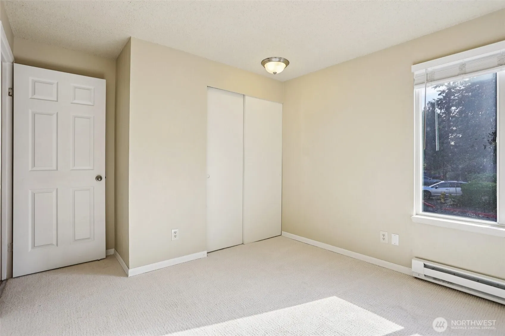 2503 NE 4th Street #424, Renton, WA 98056-4062