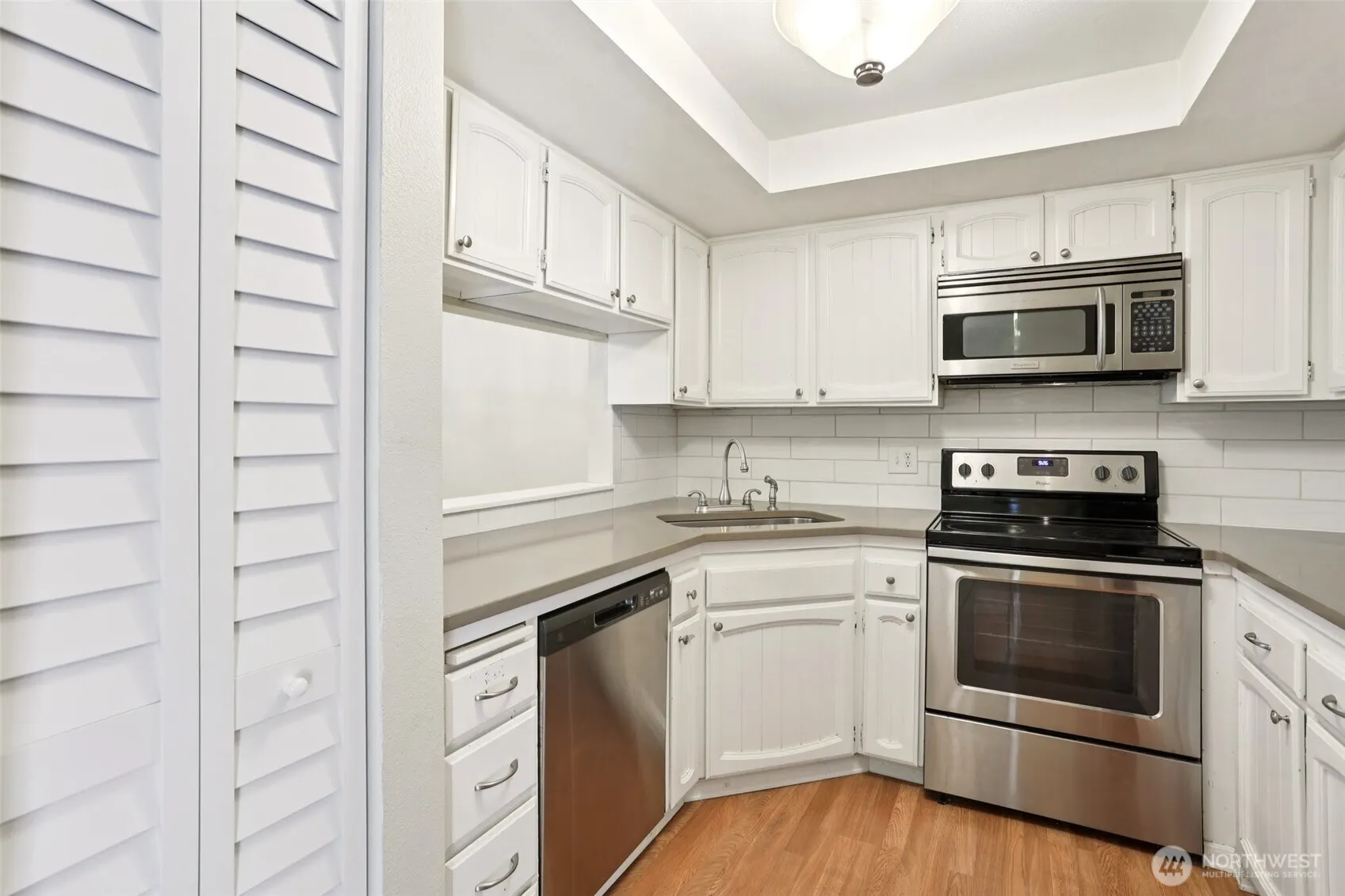 2503 NE 4th Street #424, Renton, WA 98056-4062