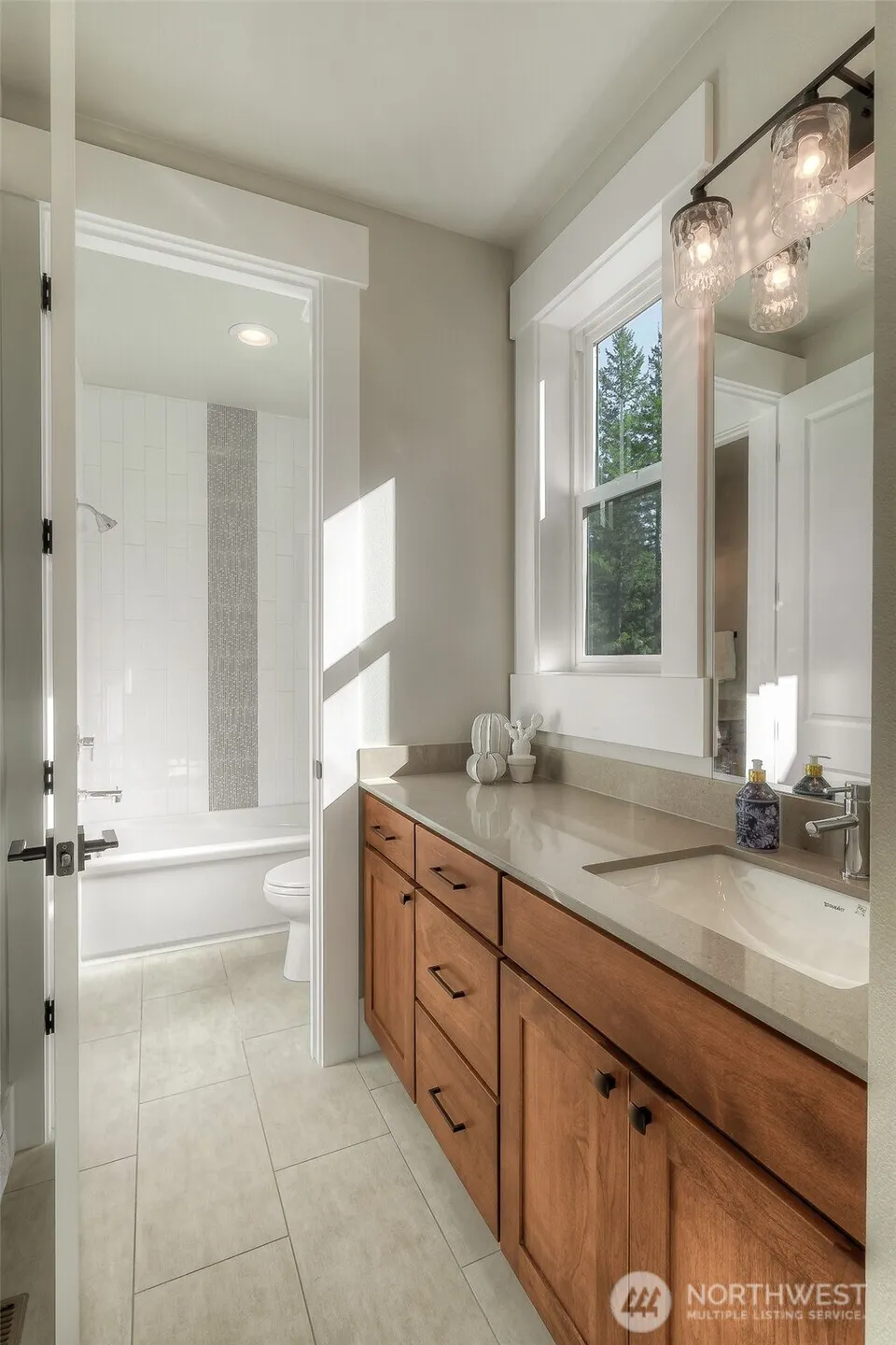 22305 134th Street , Issaquah, WA 98027