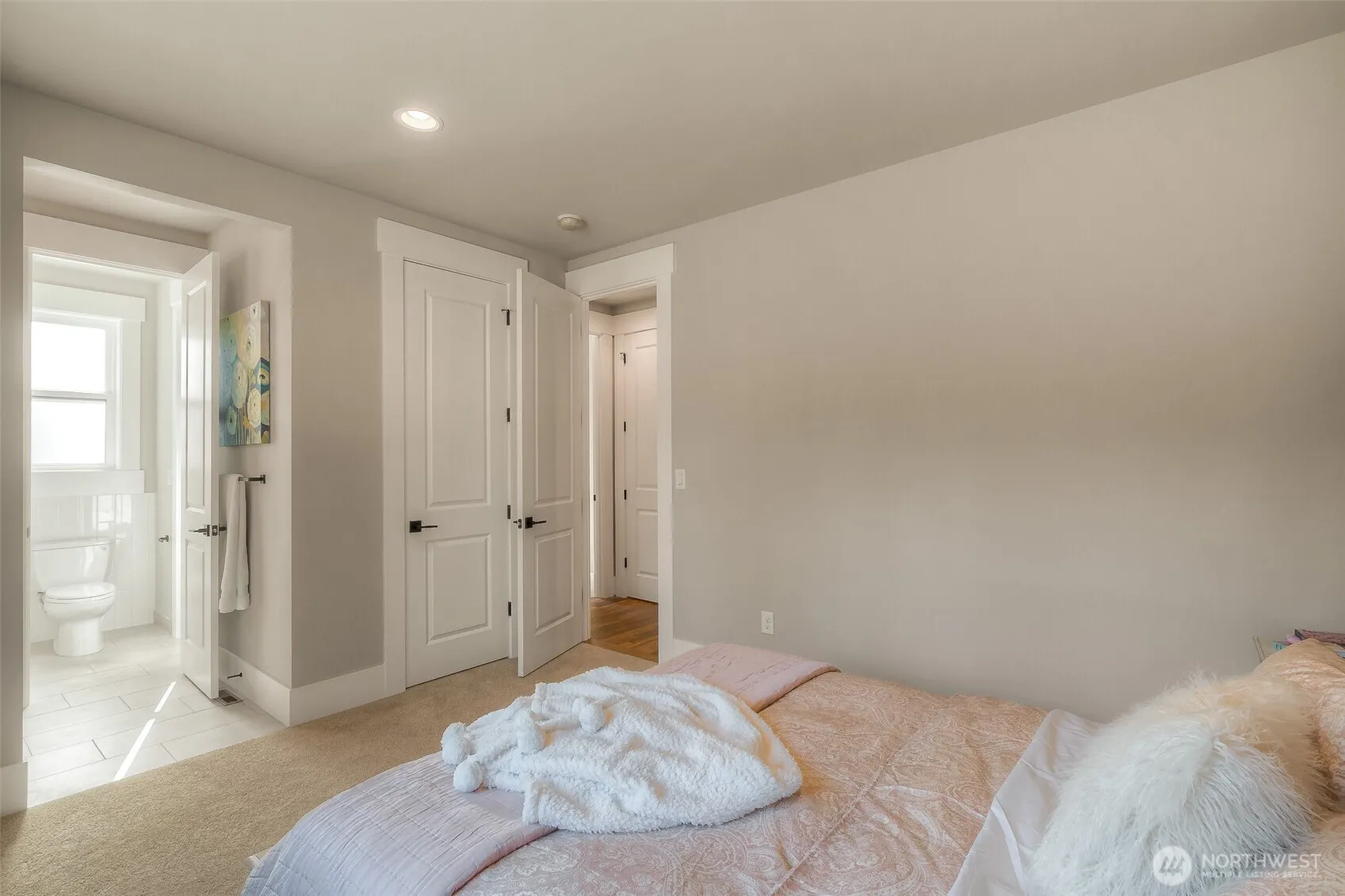 22305 134th Street , Issaquah, WA 98027