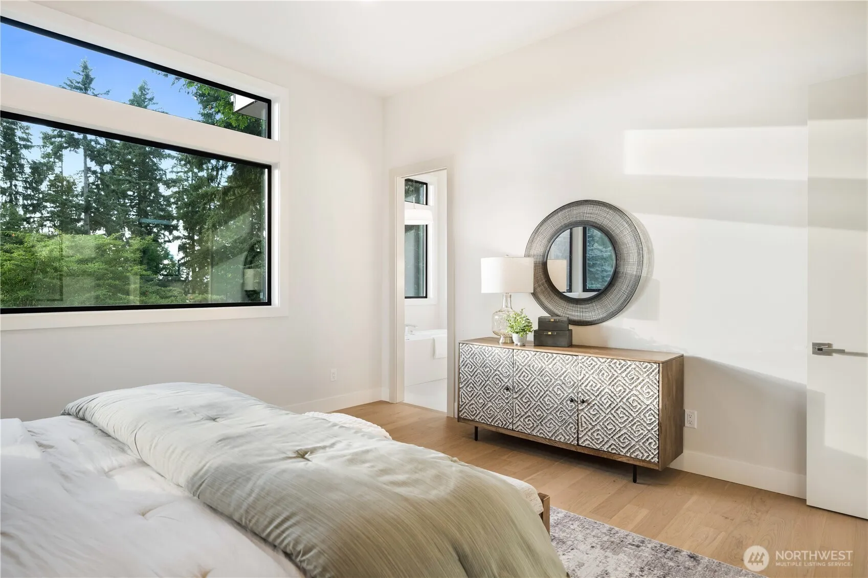 10201 114th Place NE, Kirkland, WA 98033