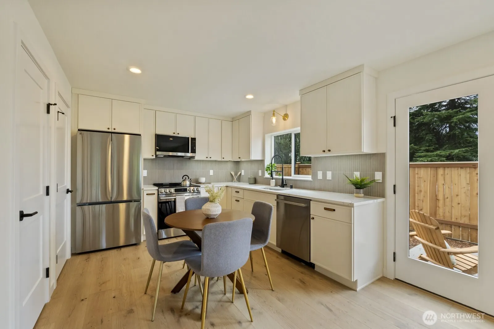 1503 NE 73rd Street , Seattle, WA 98115