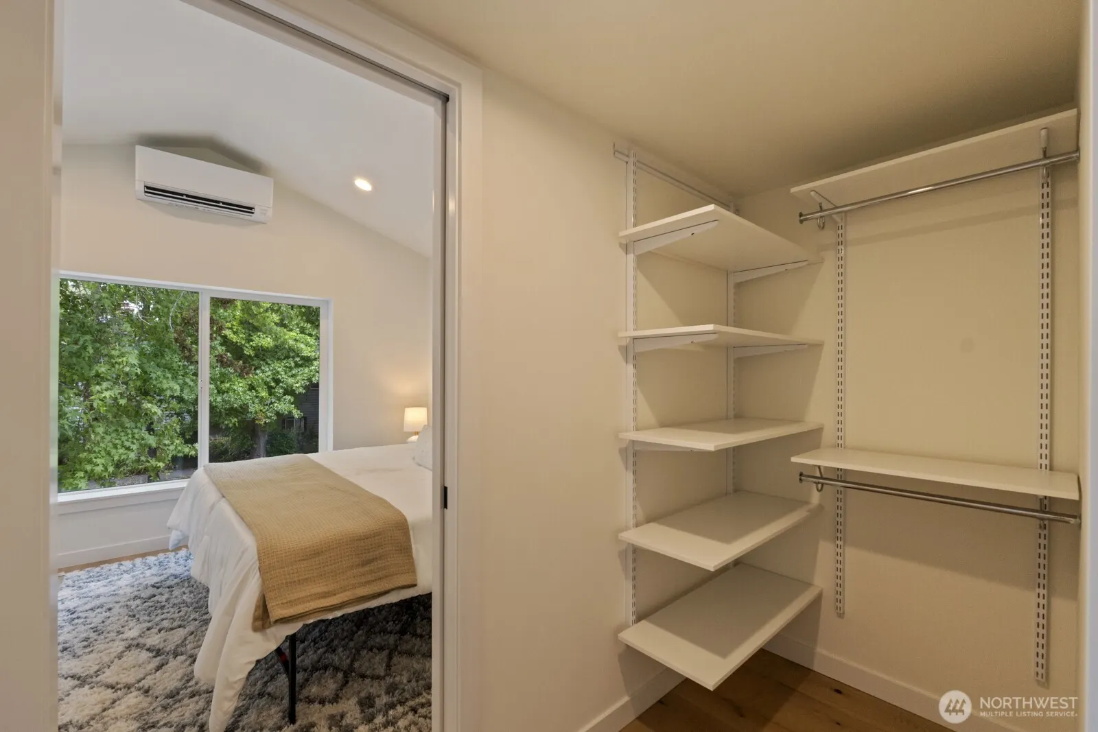 1503 NE 73rd Street , Seattle, WA 98115