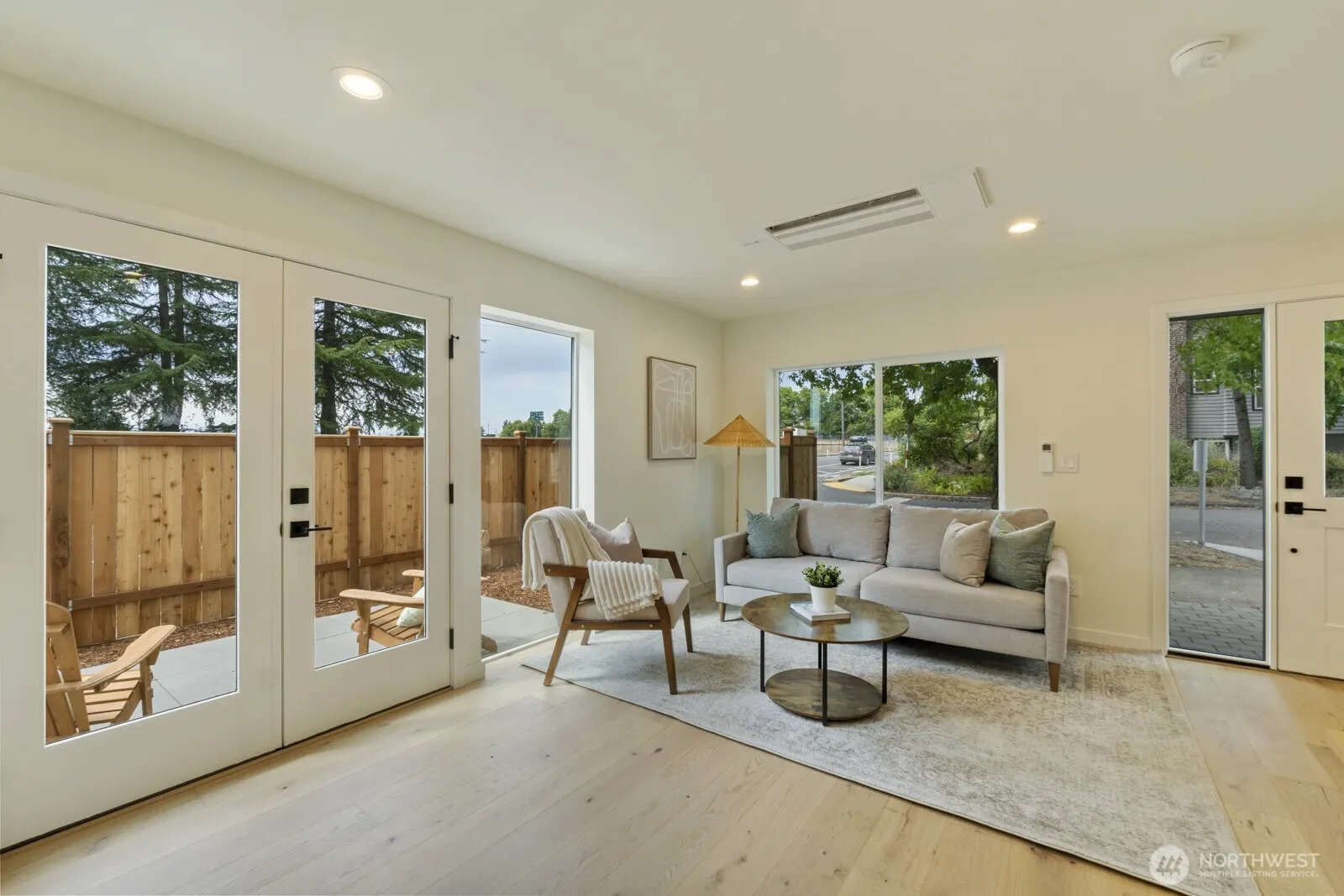 1503 NE 73rd Street , Seattle, WA 98115