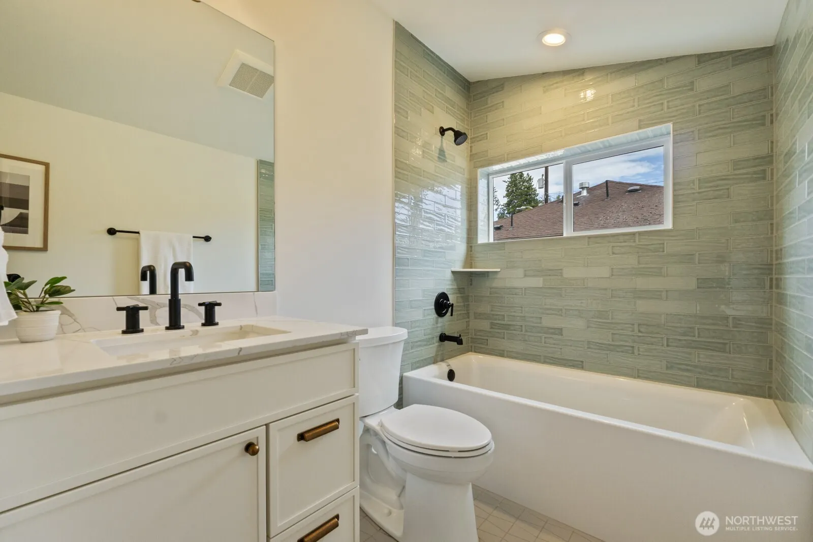 1503 NE 73rd Street , Seattle, WA 98115