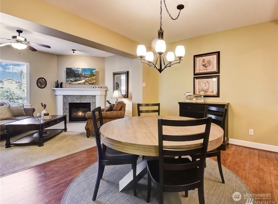 4601 NE 3rd Court #B4, Renton, WA 98059