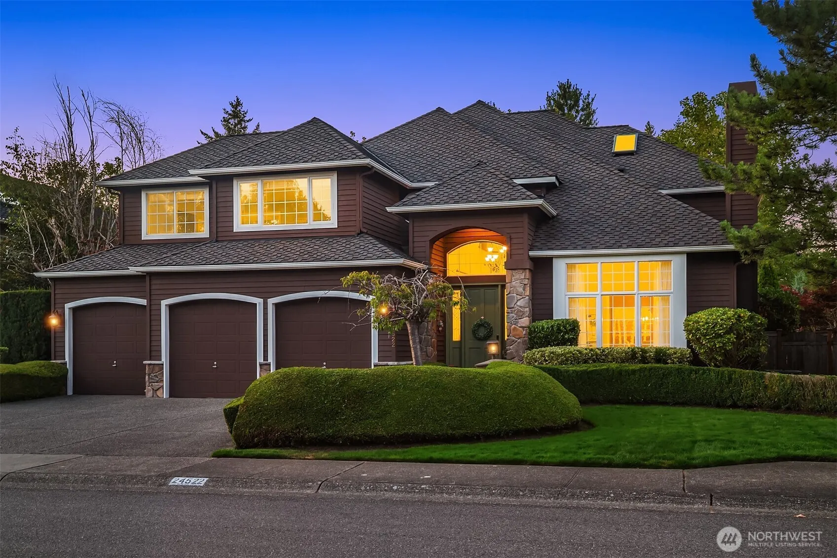24522 SE 1st Street , Sammamish, WA 98074