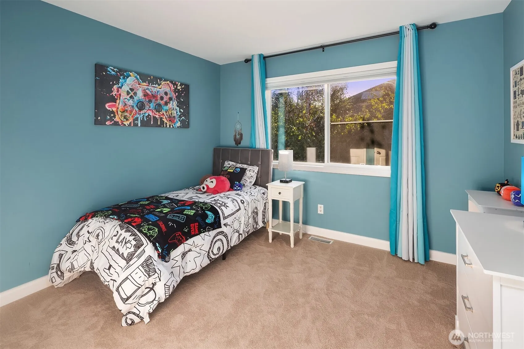 24522 SE 1st Street , Sammamish, WA 98074