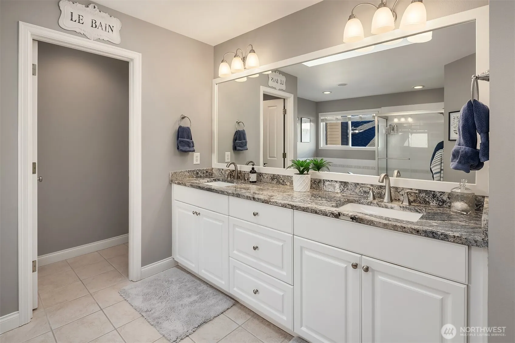 24522 SE 1st Street , Sammamish, WA 98074