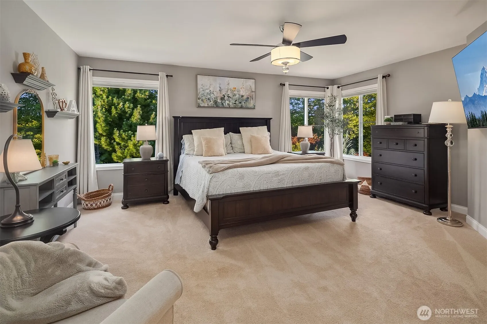 24522 SE 1st Street , Sammamish, WA 98074