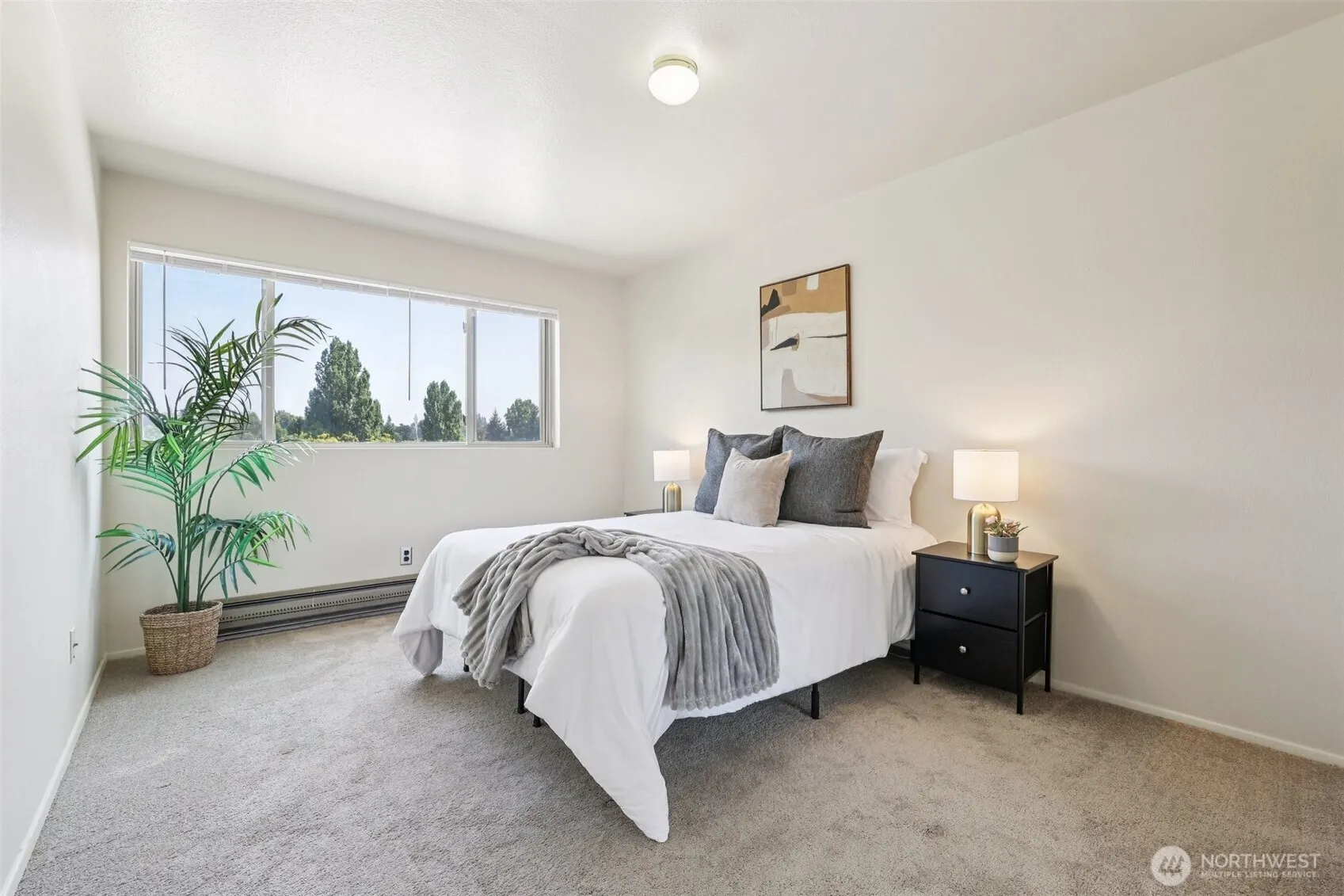 7064 35th Avenue NE #23, Seattle, WA 98115