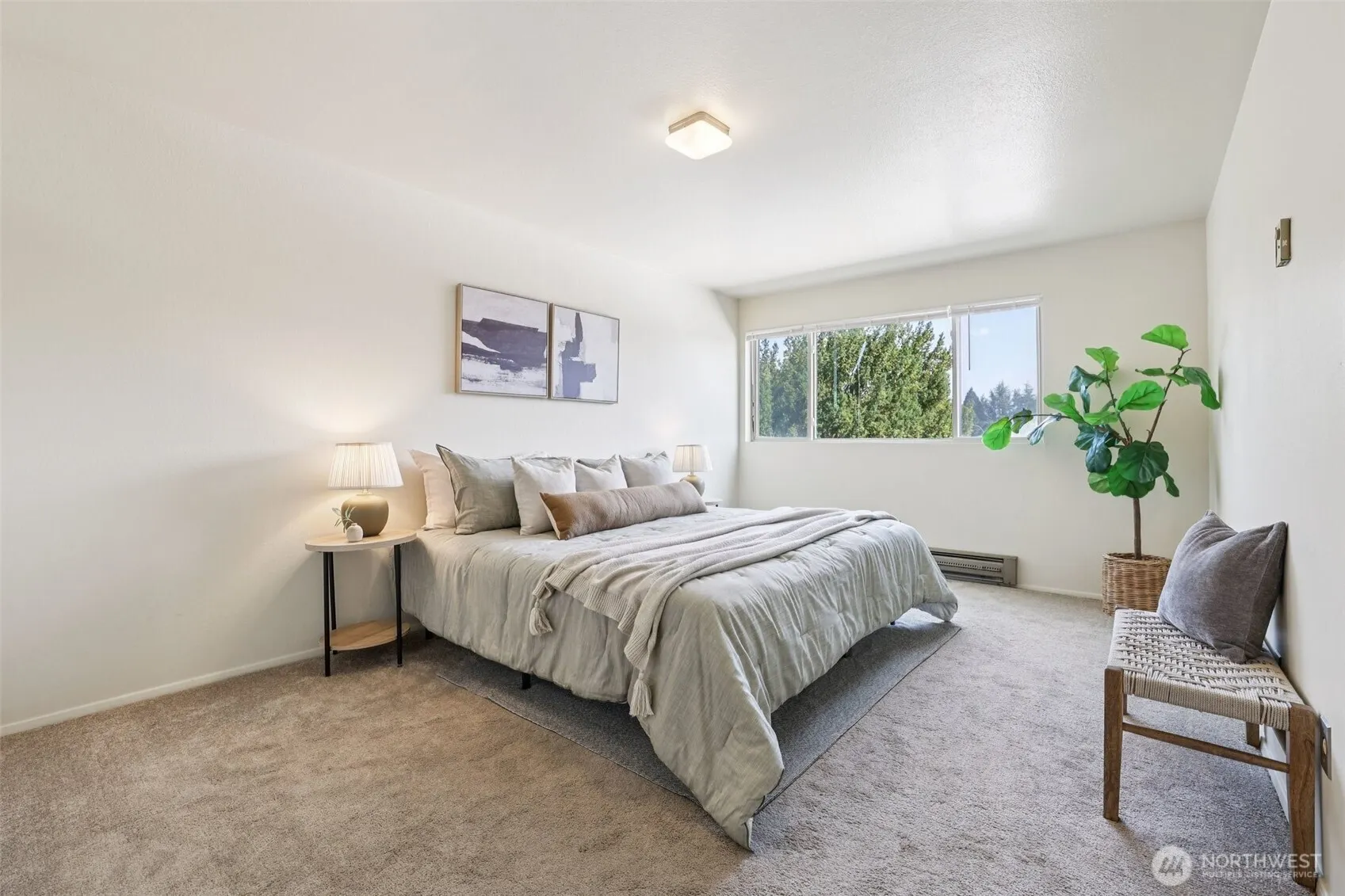 7064 35th Avenue NE #23, Seattle, WA 98115