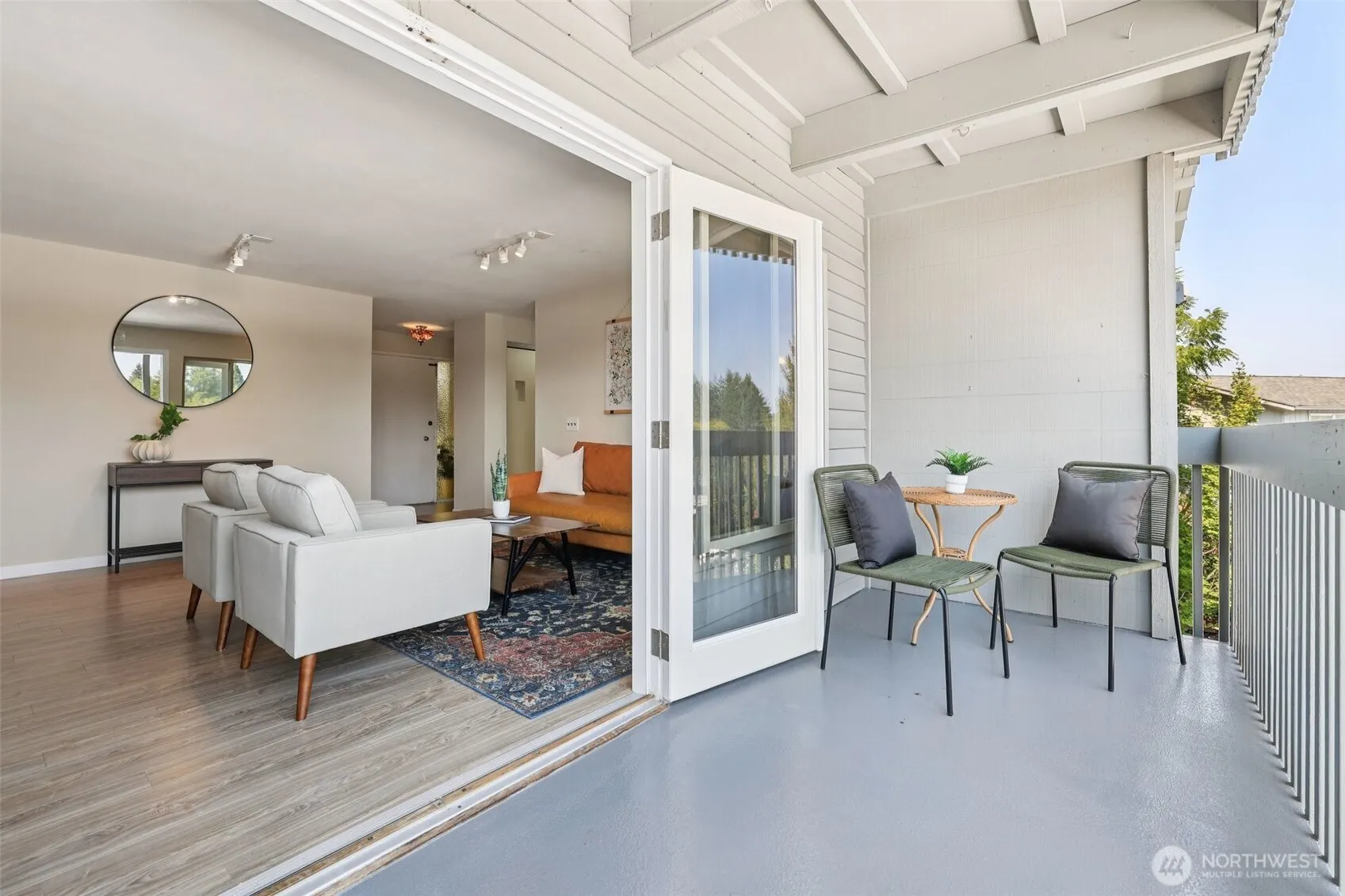7064 35th Avenue NE #23, Seattle, WA 98115