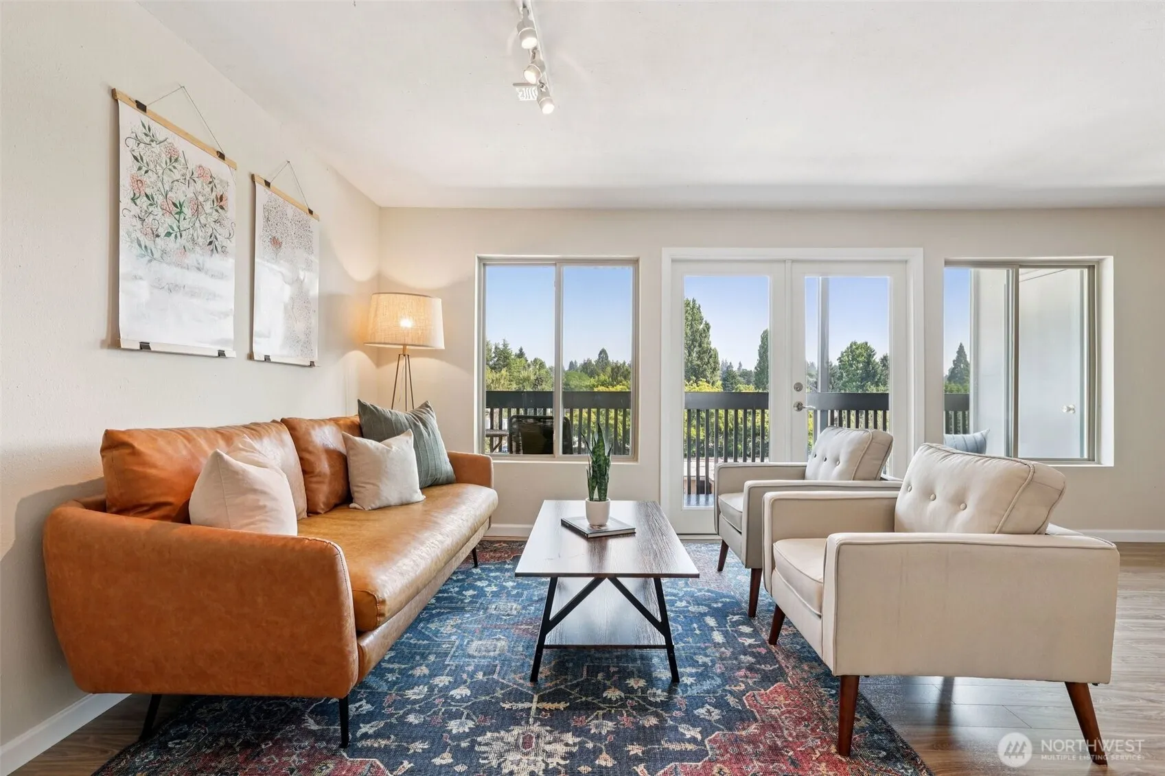 7064 35th Avenue NE #23, Seattle, WA 98115