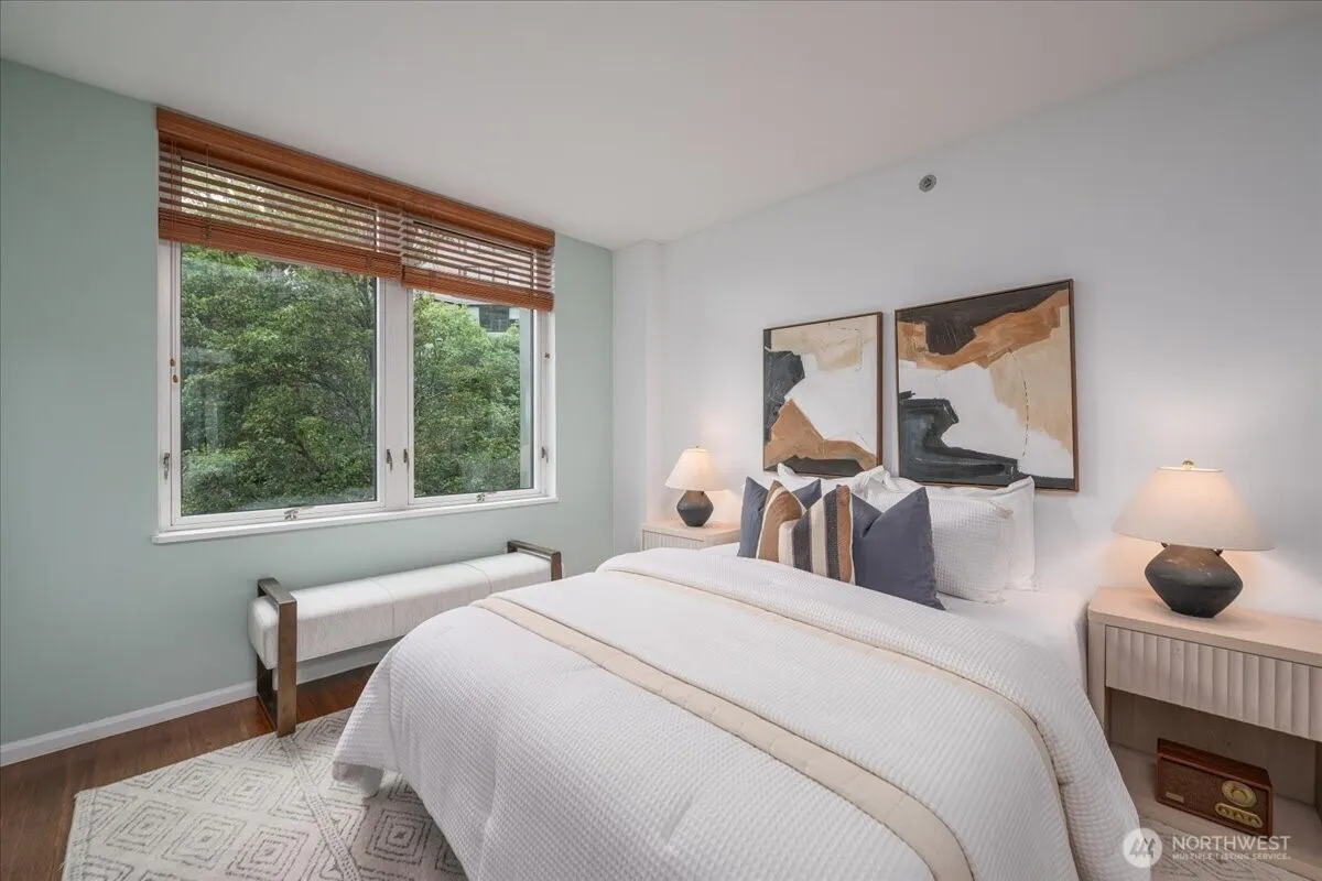 2600 2nd #308, Seattle, WA 98121