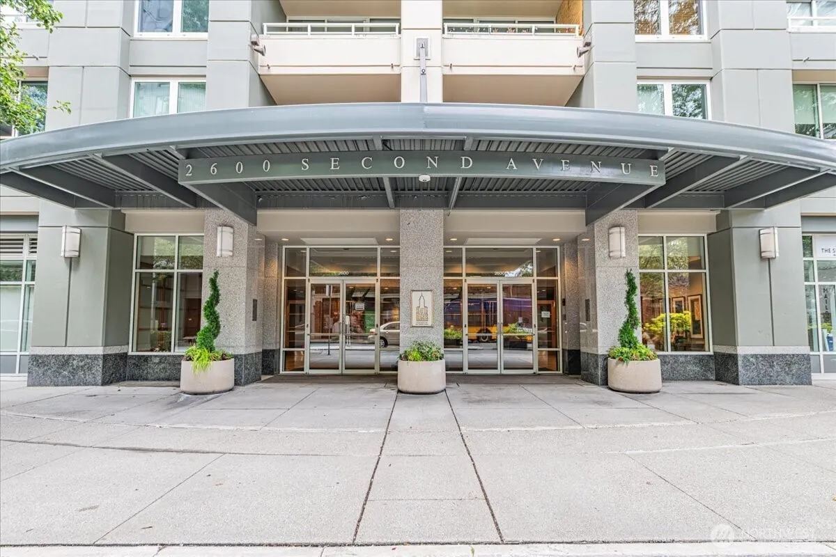 2600 2nd #308, Seattle, WA 98121