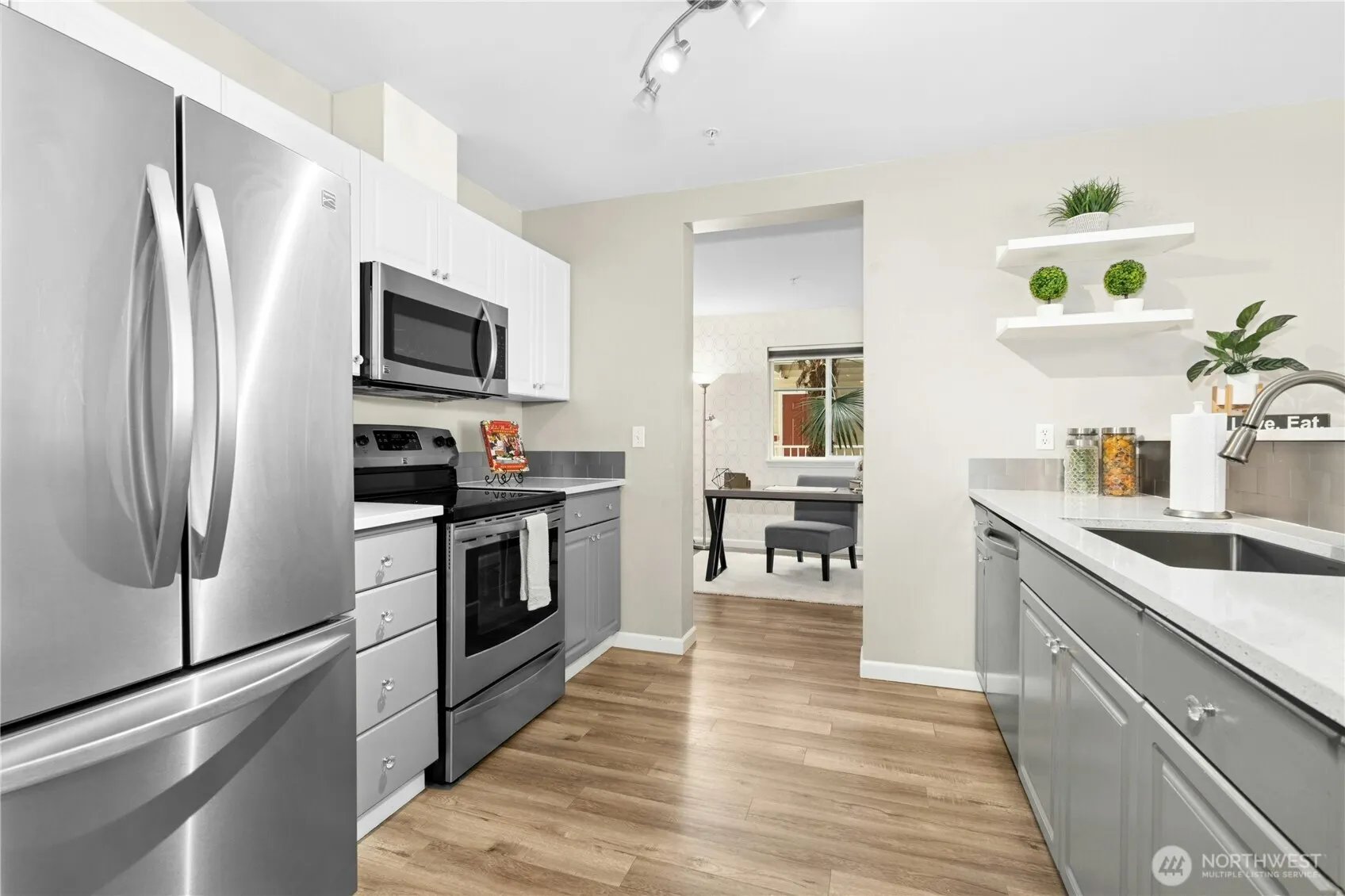 17426 Bothell Way NE #A-204, Bothell, WA 98011